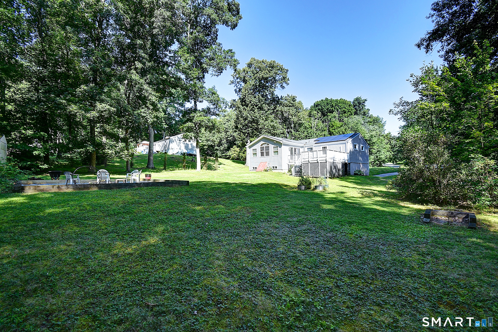 58 Elizabeth Drive photo 34