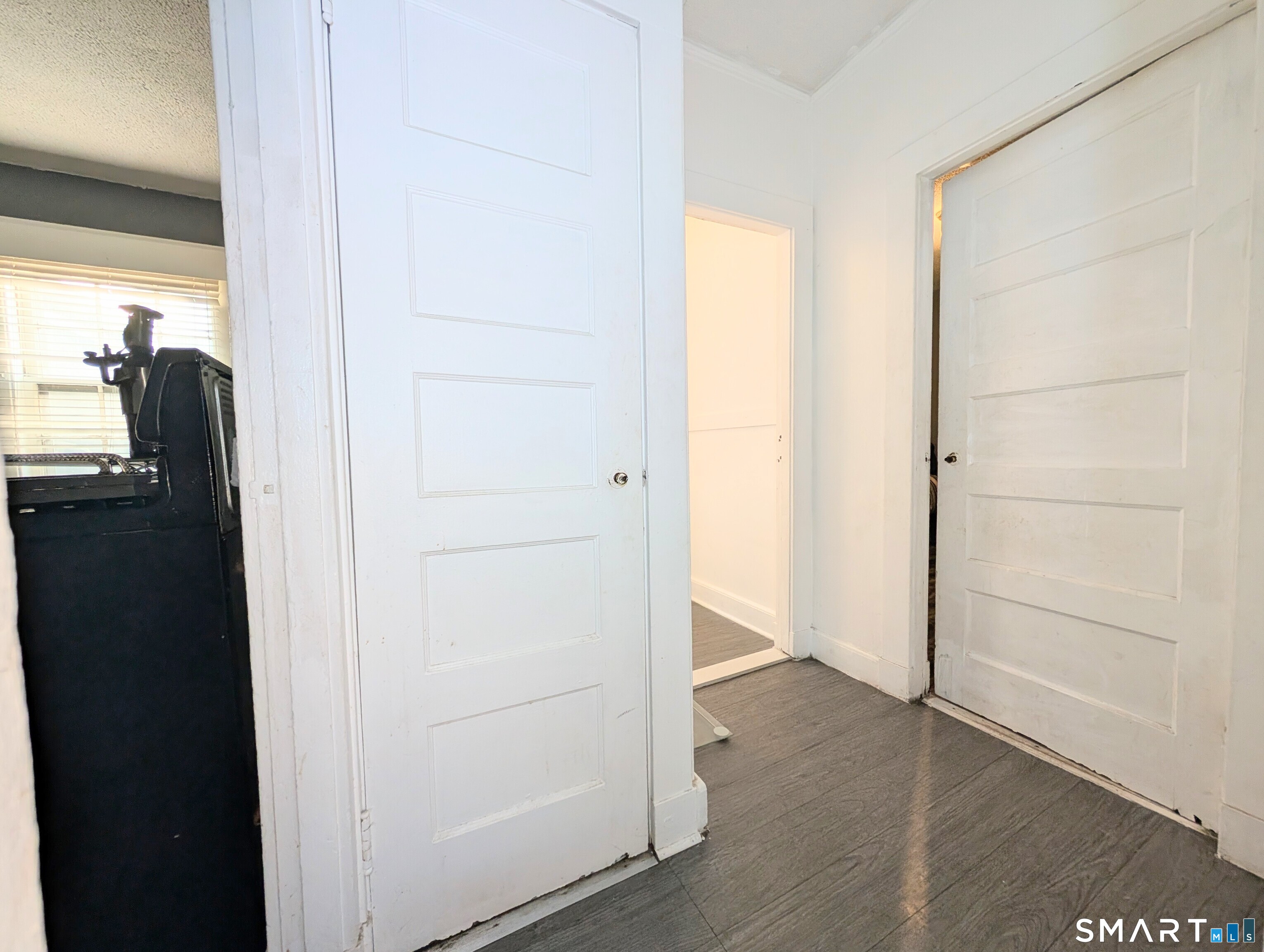 557 Wilmot Avenue Unit #6 photo 20