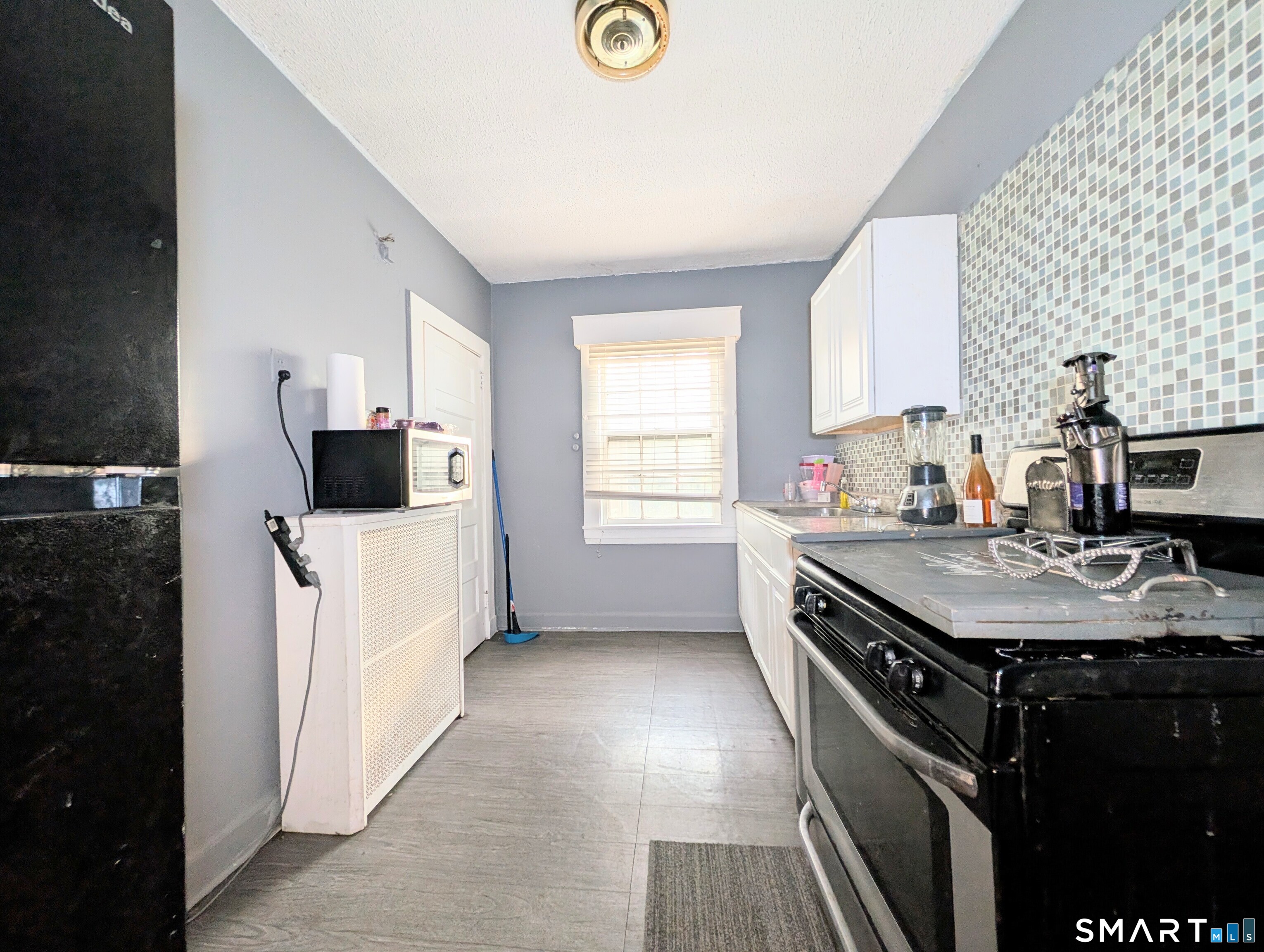 557 Wilmot Avenue Unit #6 photo 22