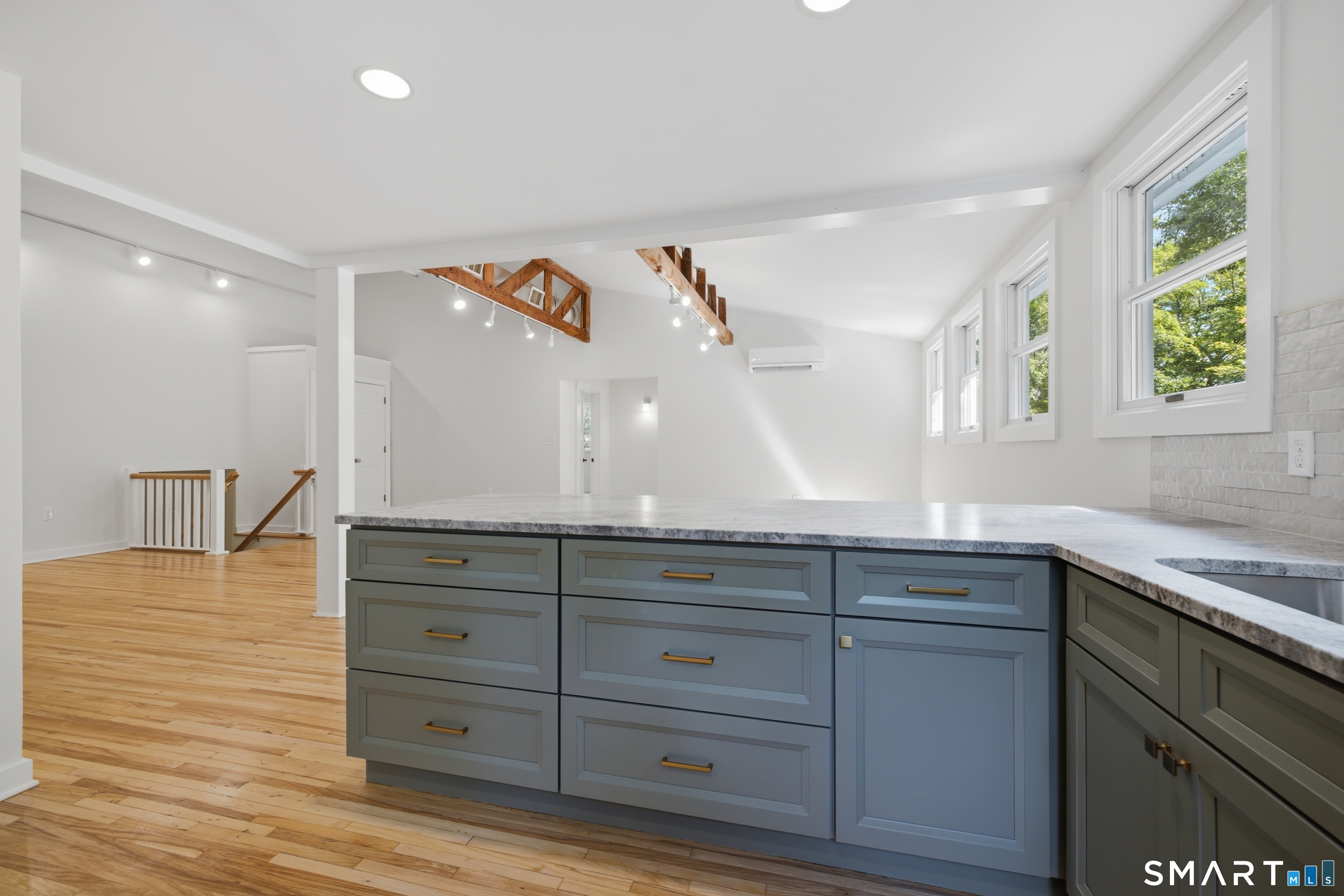 26 Ferry Road Unit #B photo 8
