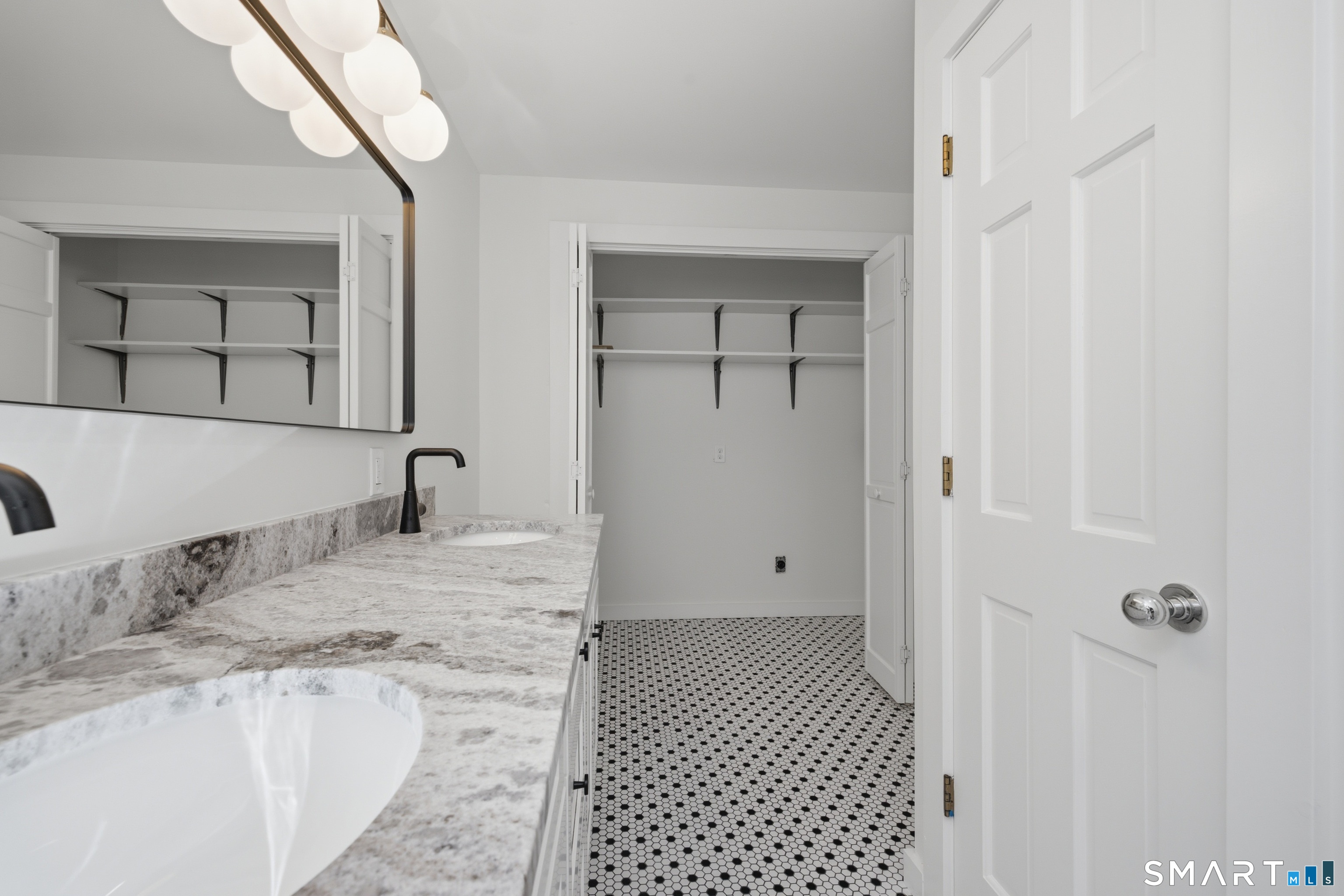 26 Ferry Road Unit #B photo 13