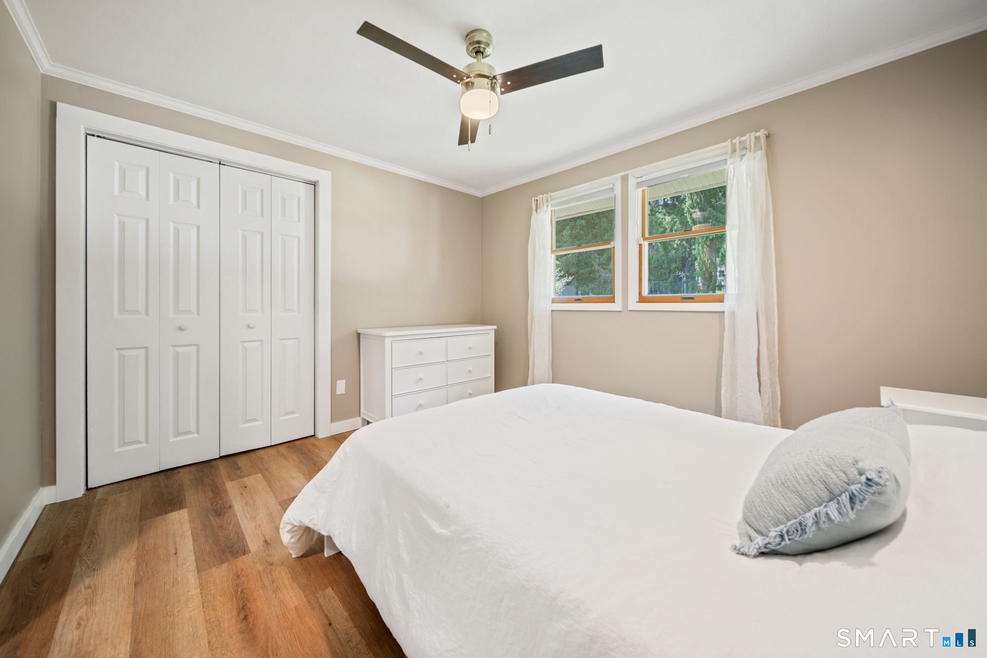 4 Gloria Avenue photo 13