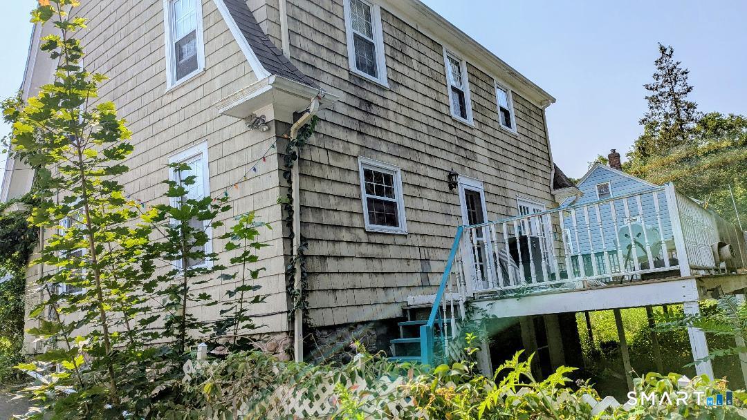 355 Curtis Street photo 3