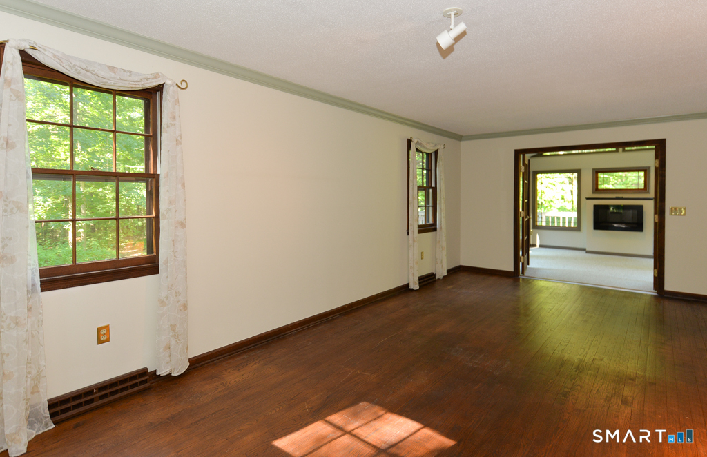 1167 Purchase Brook Road photo 3