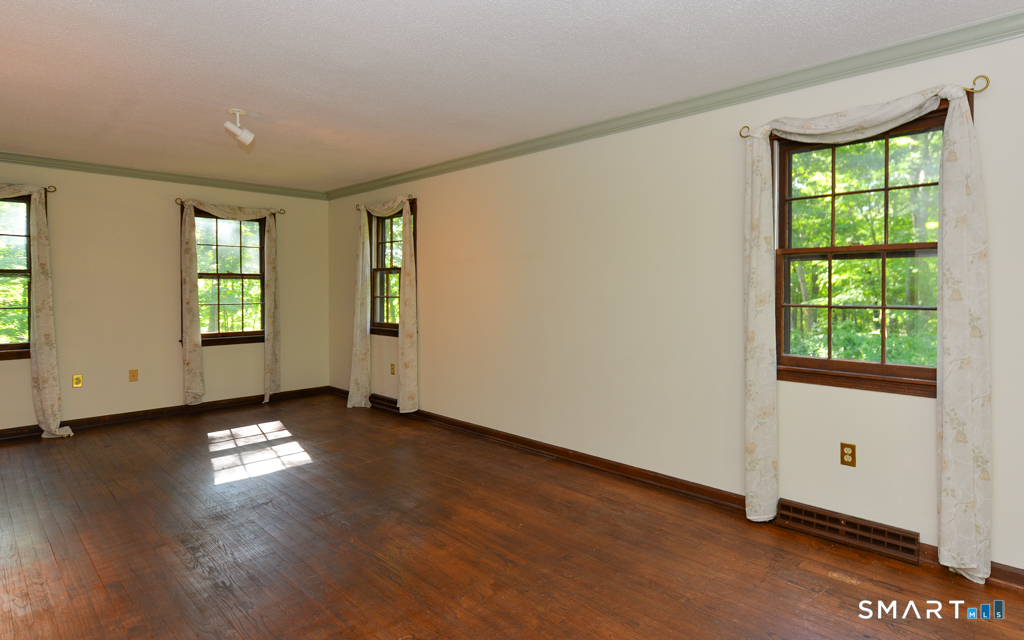 1167 Purchase Brook Road photo 2