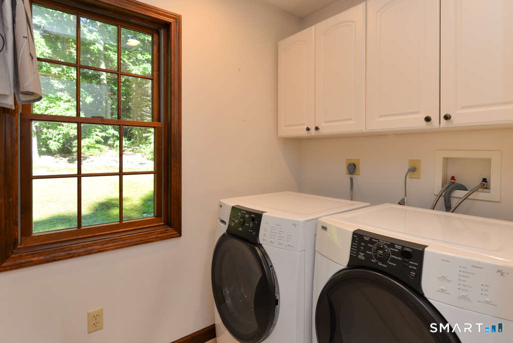 1167 Purchase Brook Road photo 14