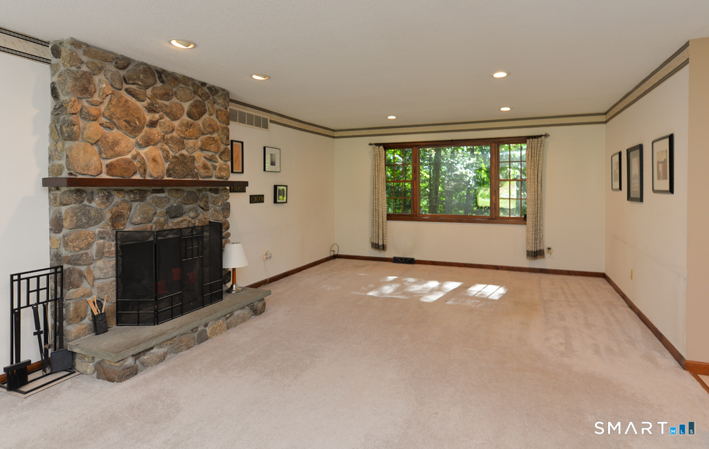 1167 Purchase Brook Road photo 13