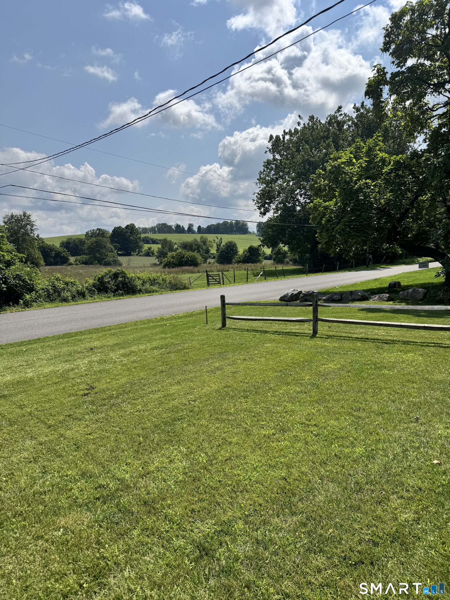 31 Sharon Valley Road photo 2