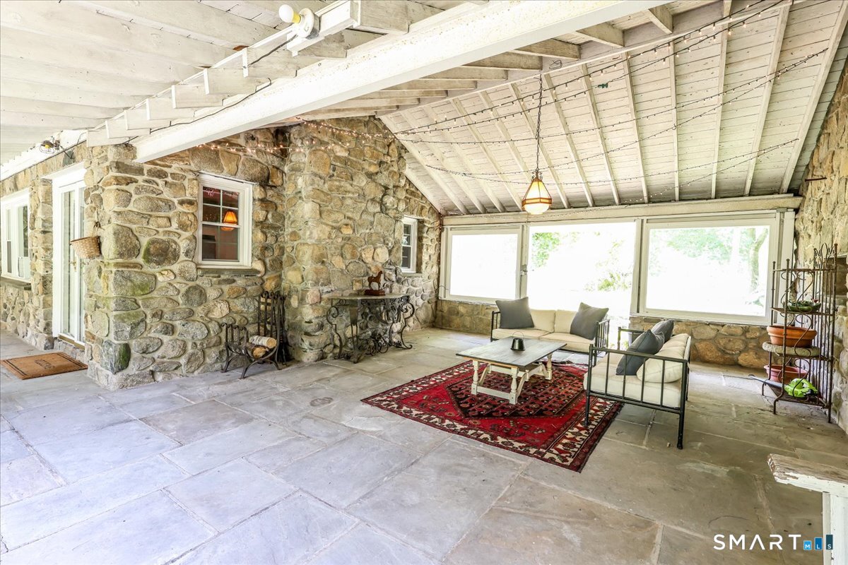 67 Tower Road photo 3