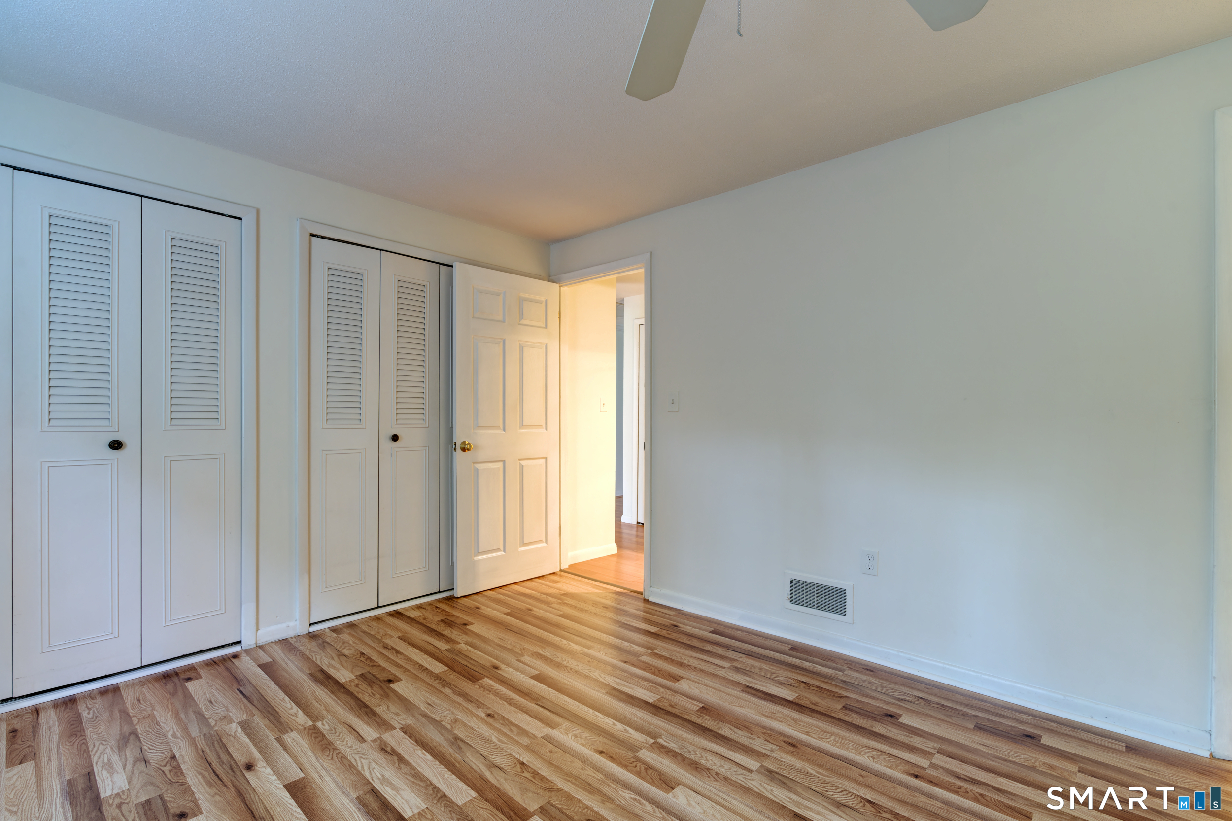 272 Hollister Way West photo 15