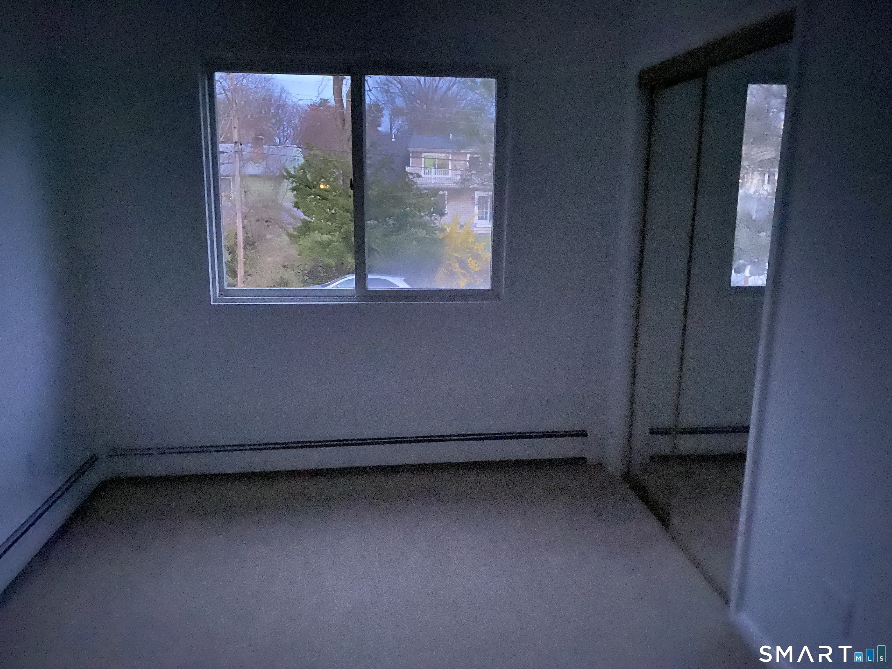 61 Kenilworth Drive West photo 11