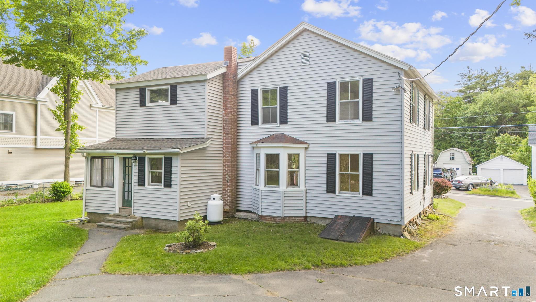 84 New Road photo 2