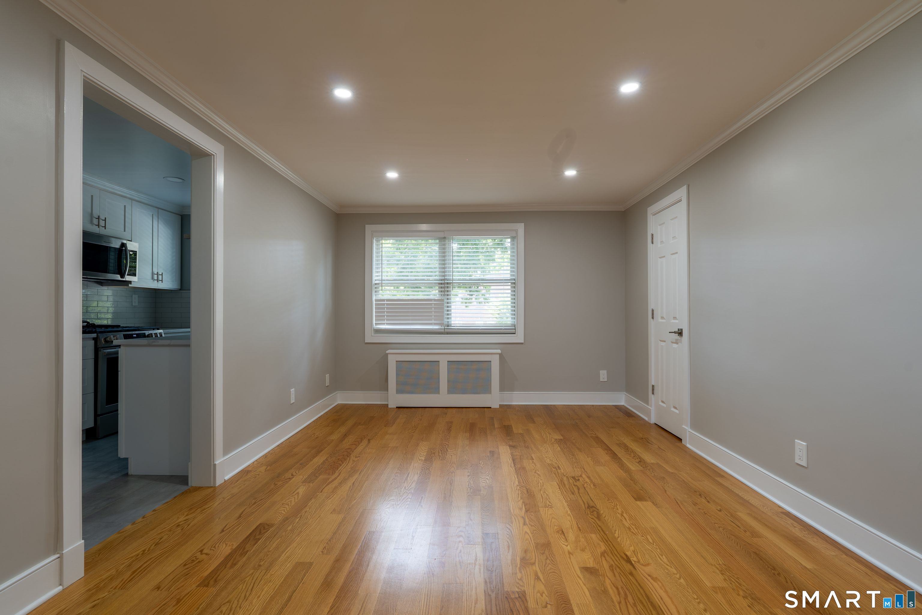 66 Courtland Avenue Unit #C4 photo 4
