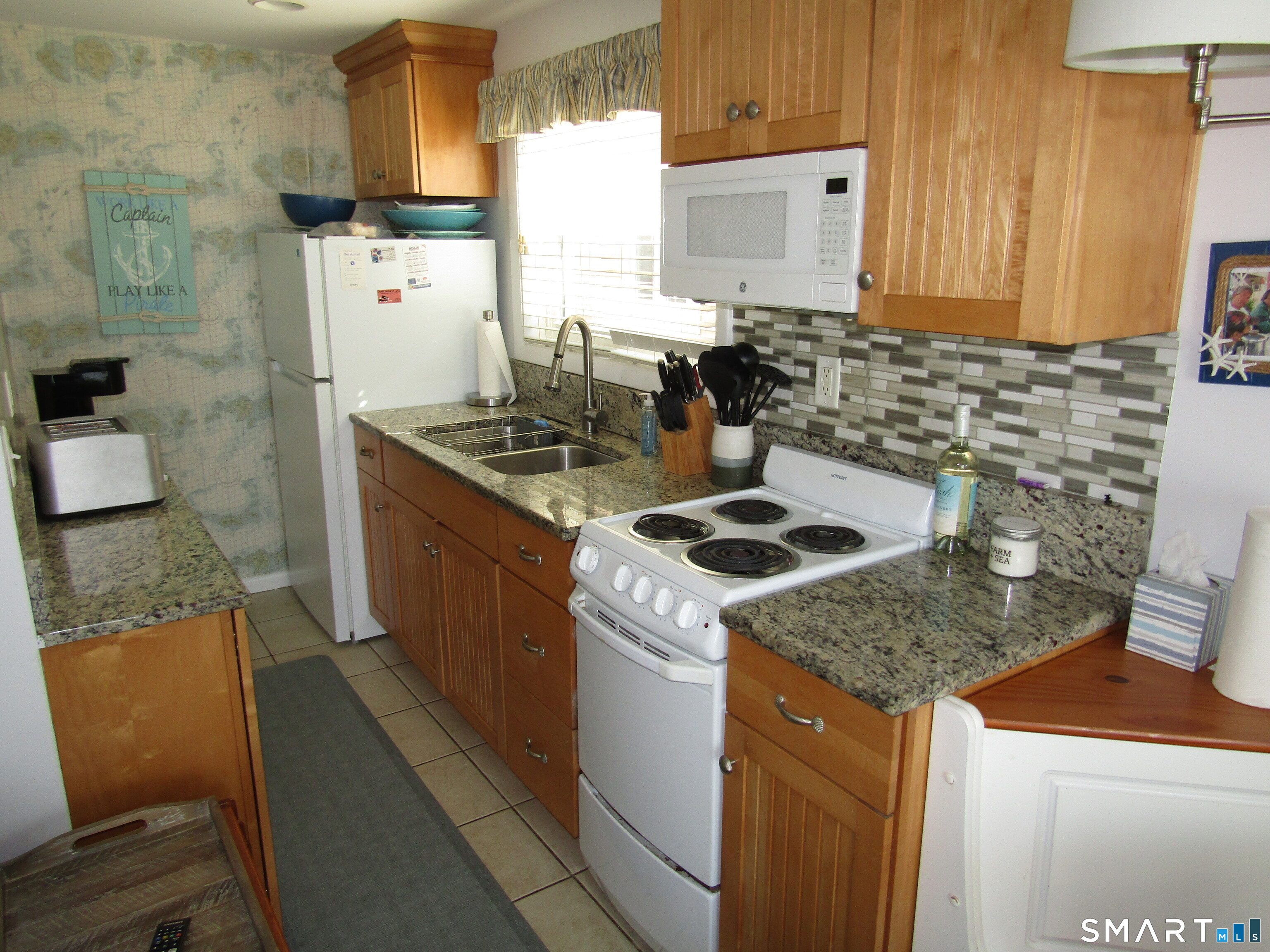 82 Old Colony Road Unit #2 photo 9
