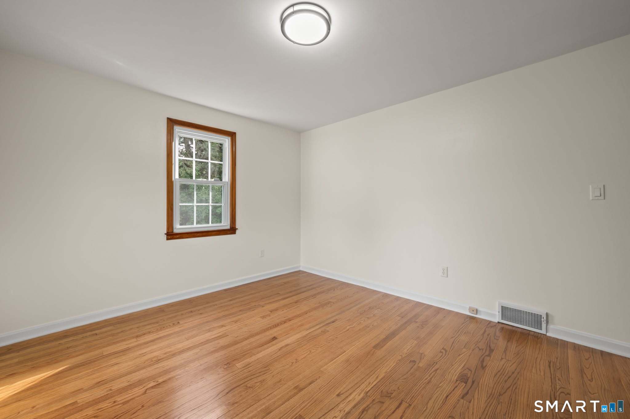 37 Pilgrim Drive photo 19