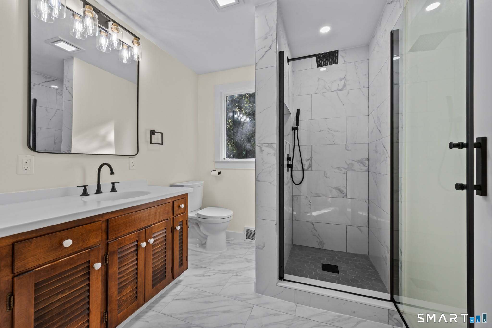 37 Pilgrim Drive photo 22