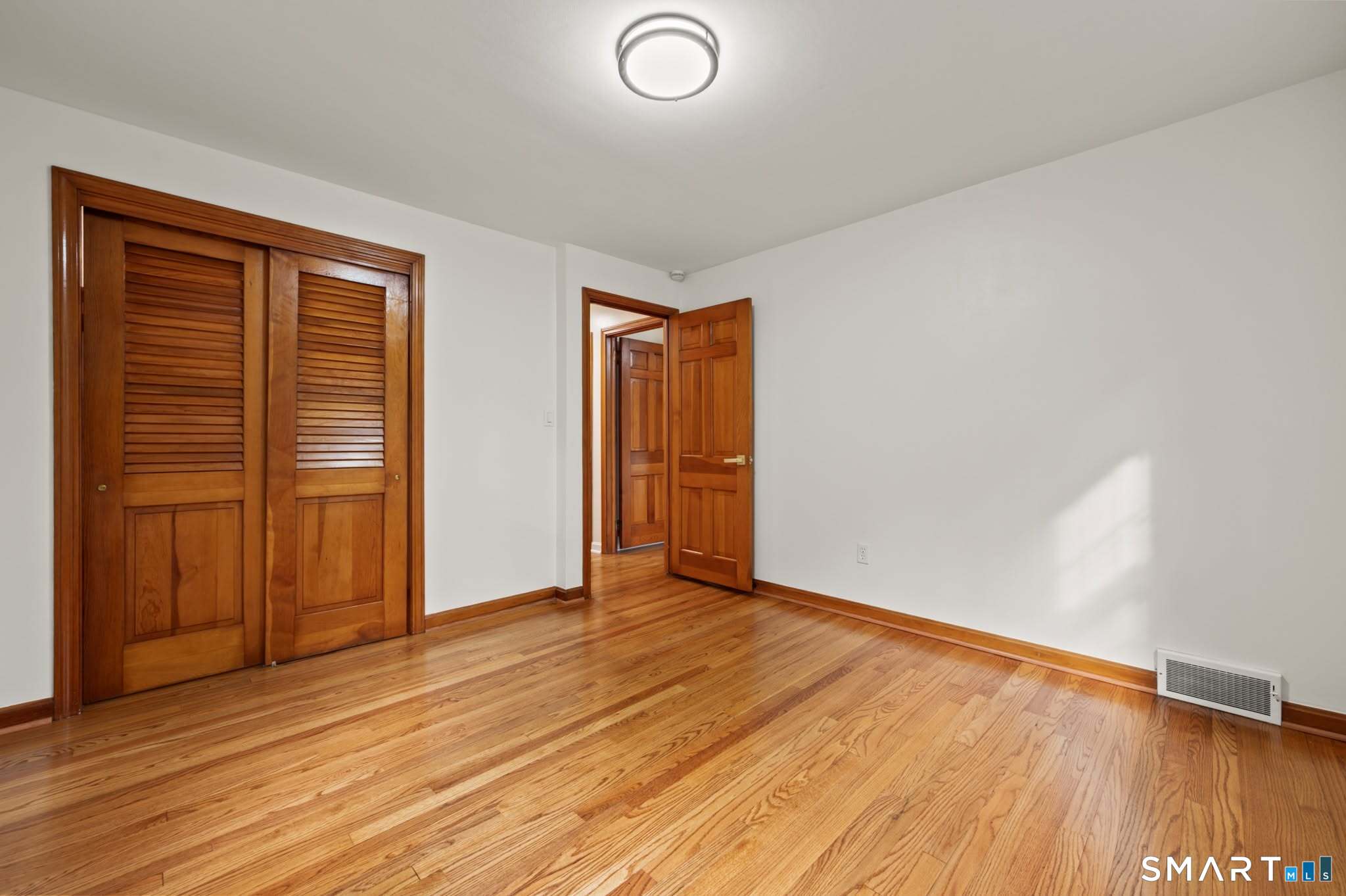 37 Pilgrim Drive photo 23