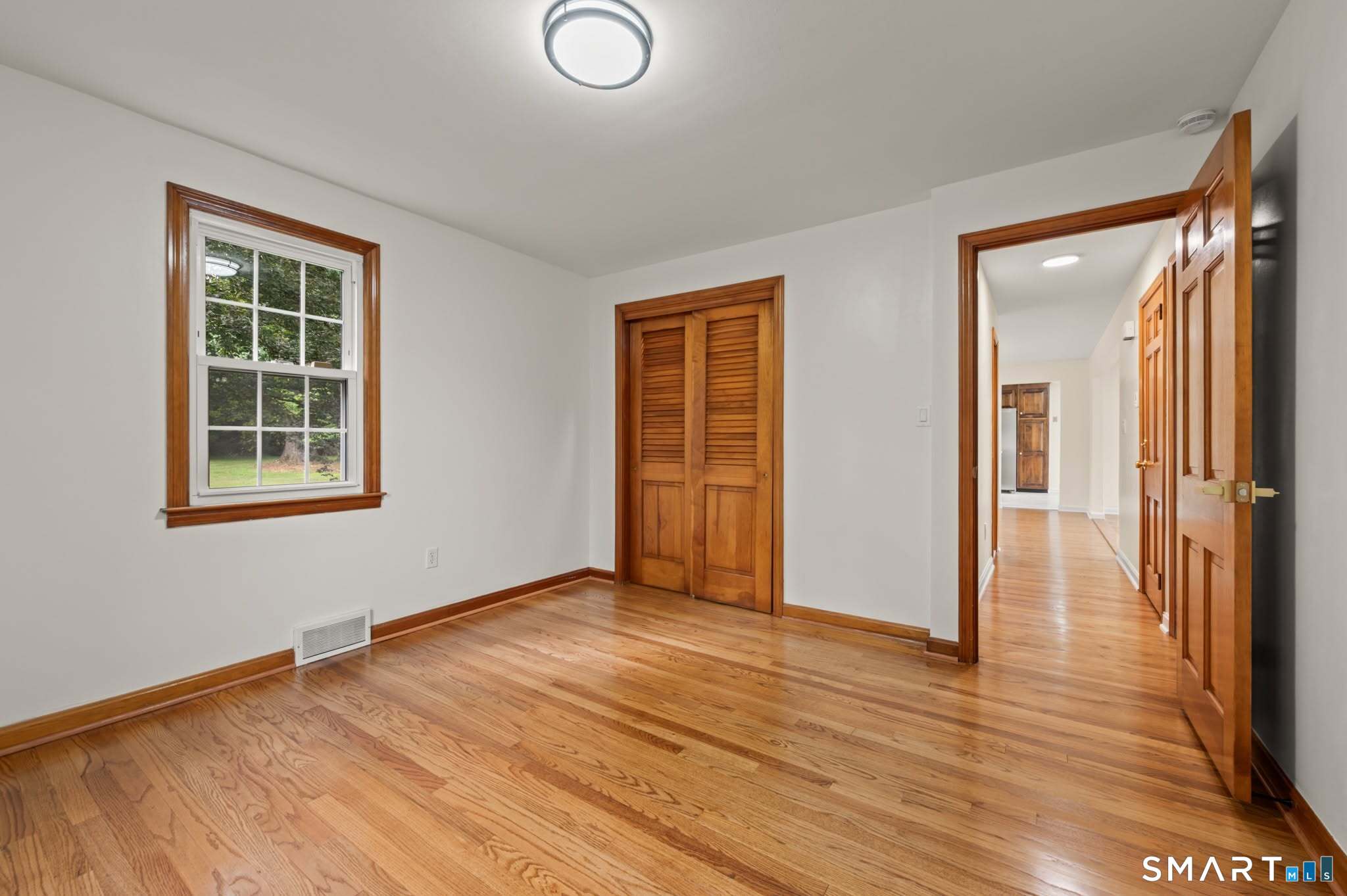37 Pilgrim Drive photo 26