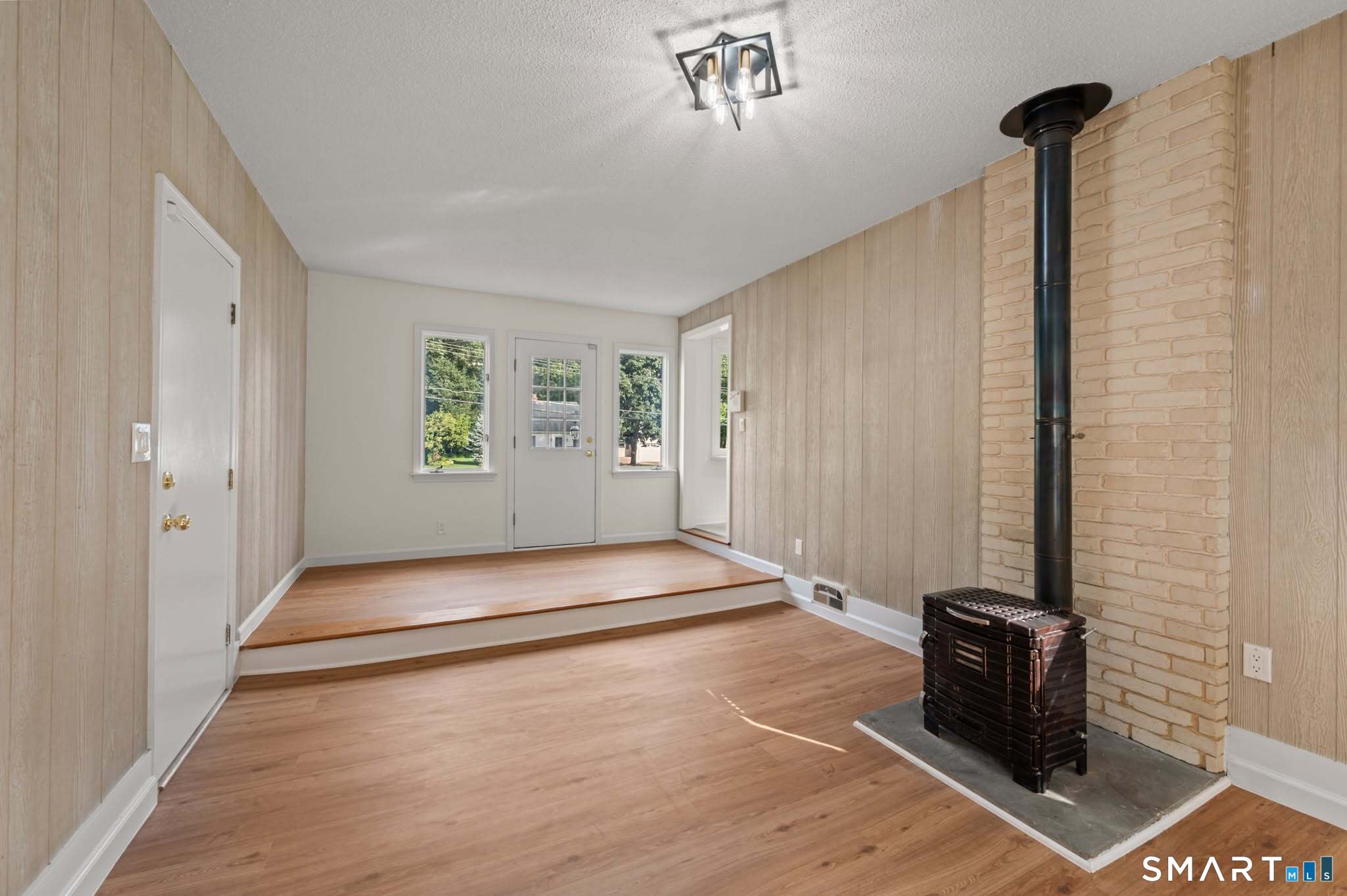 37 Pilgrim Drive photo 35