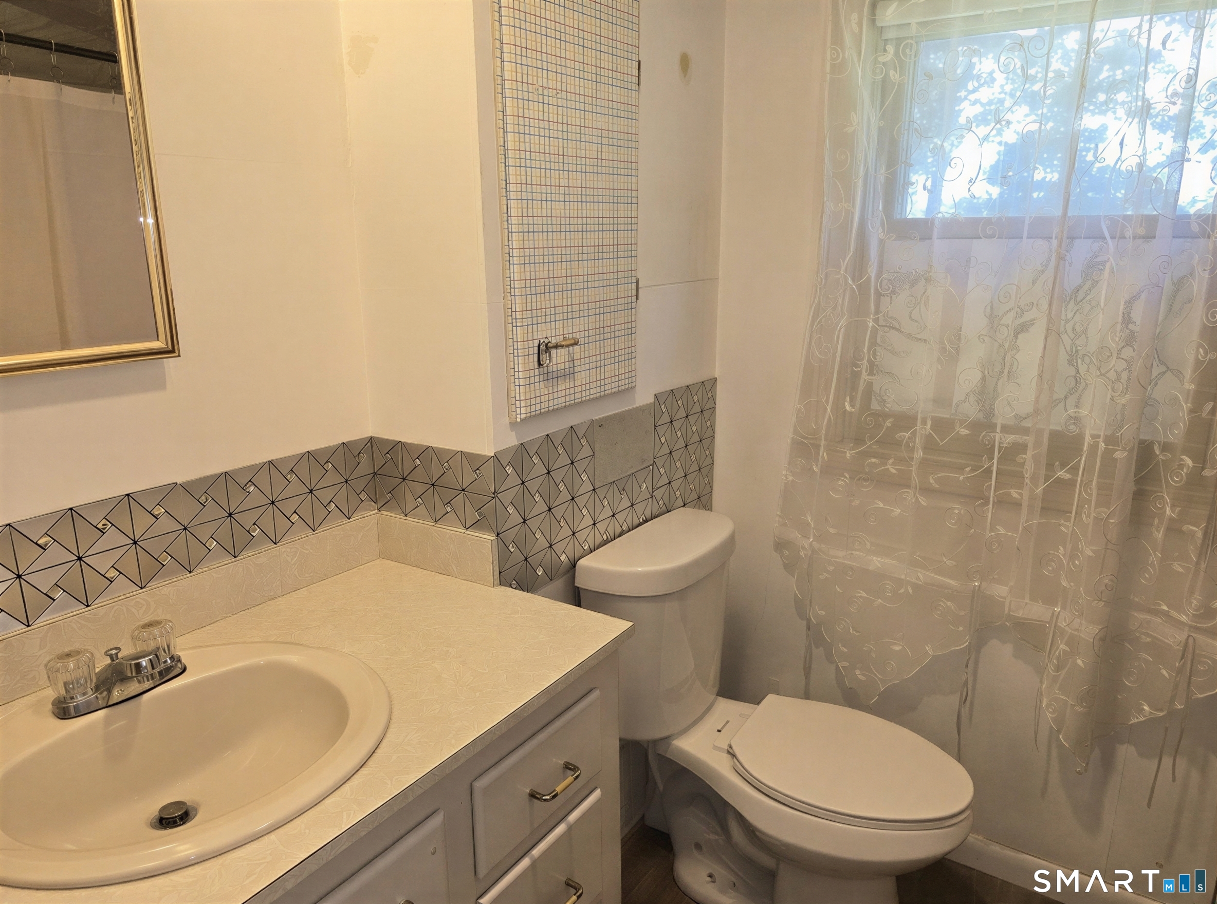 117 Helaine Road photo 11