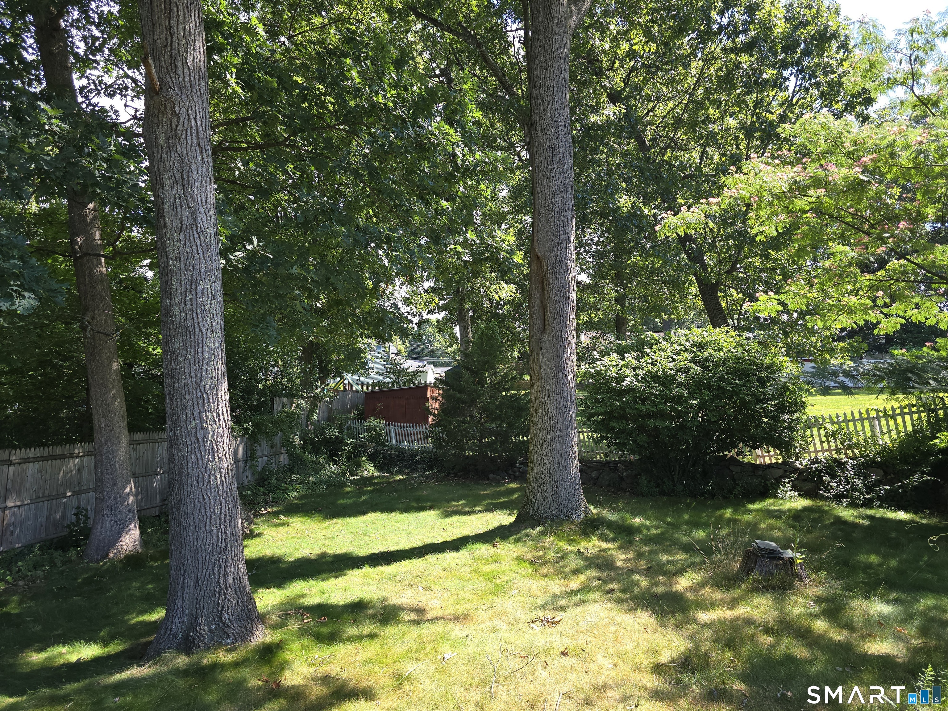 117 Helaine Road photo 16