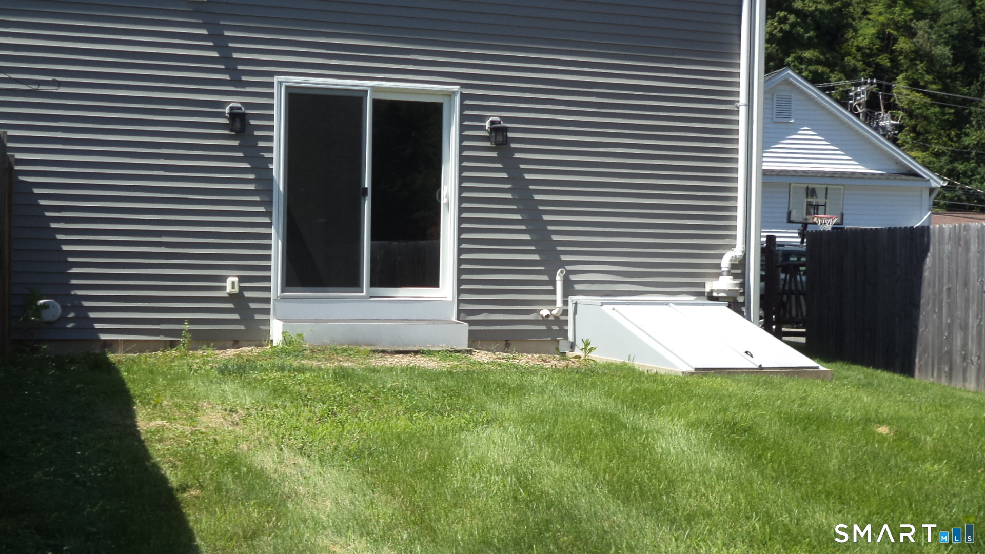 33 Maple Avenue Unit #A photo 4
