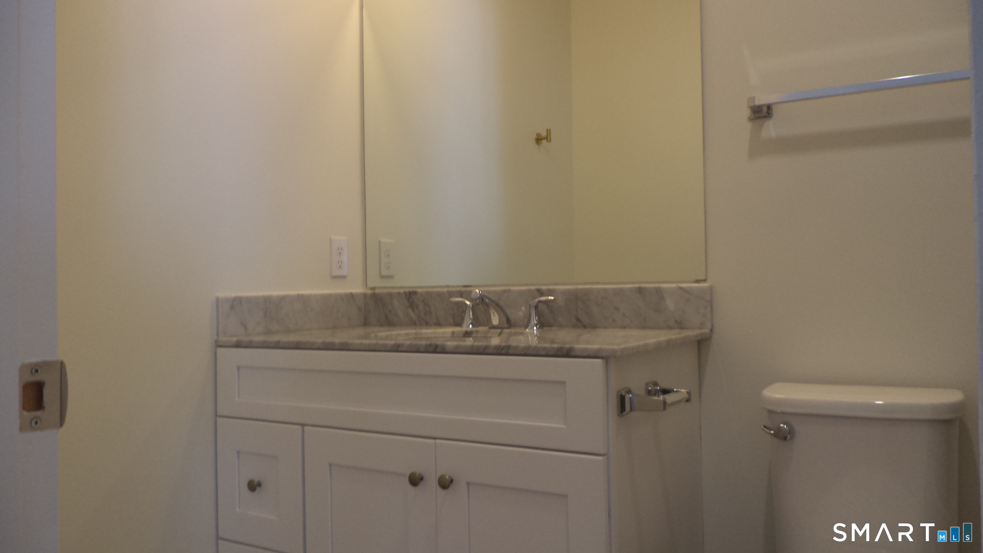 33 Maple Avenue Unit #A photo 12