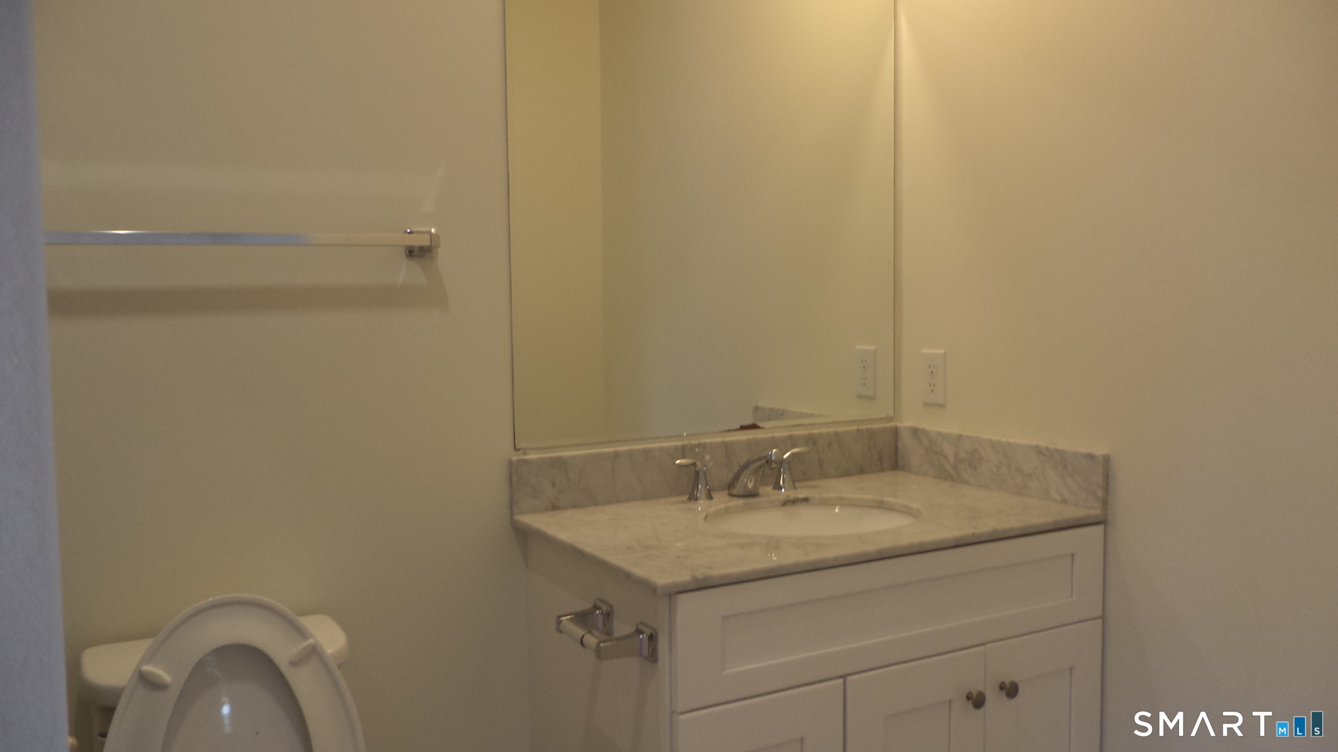 33 Maple Avenue Unit #A photo 18