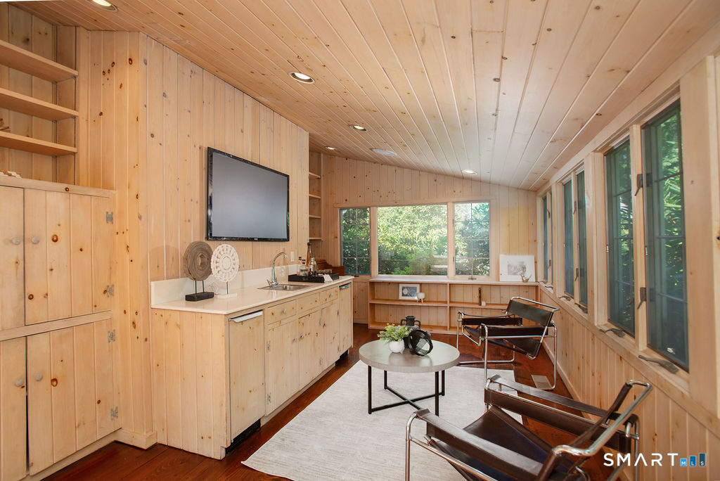 531 Cheese Spring Road photo 10