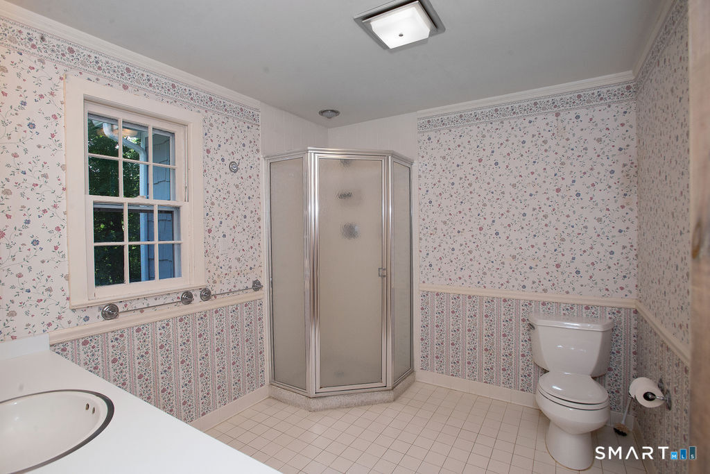 531 Cheese Spring Road photo 18