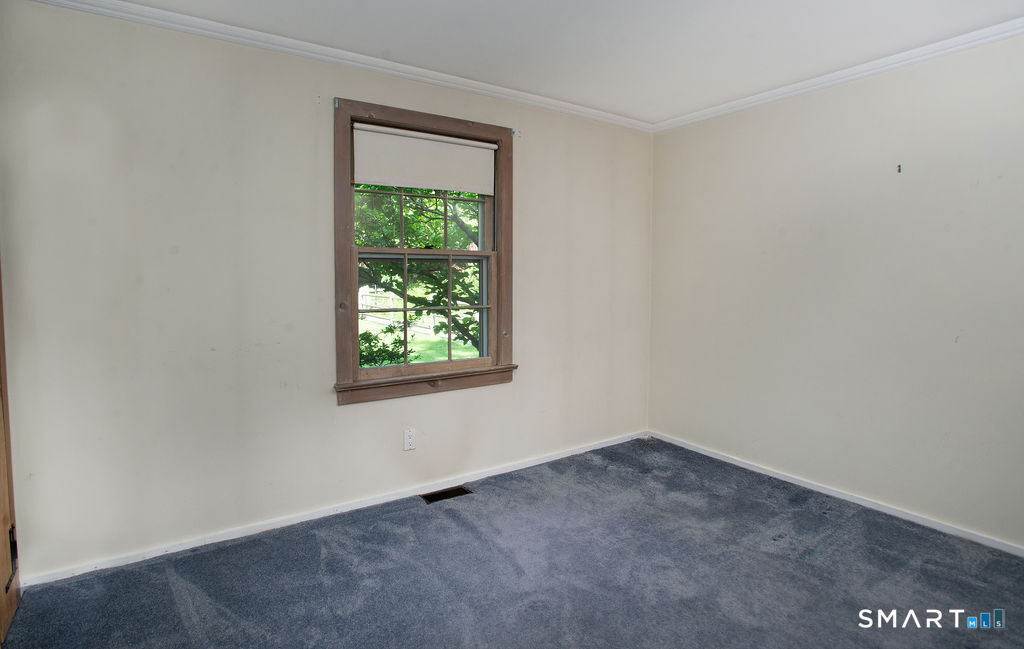 531 Cheese Spring Road photo 16