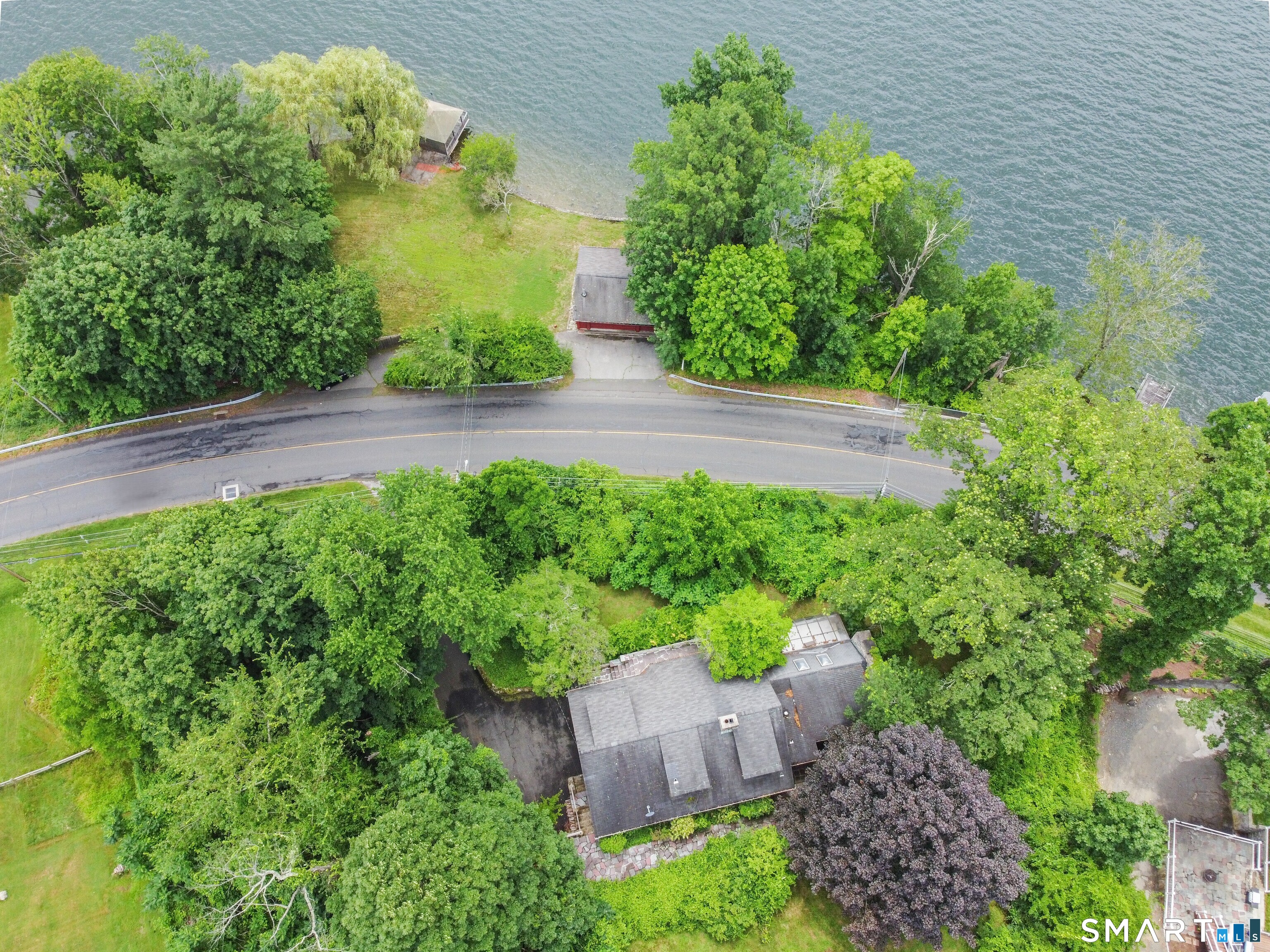 277 and 279 Candlewood Lake Road photo 28