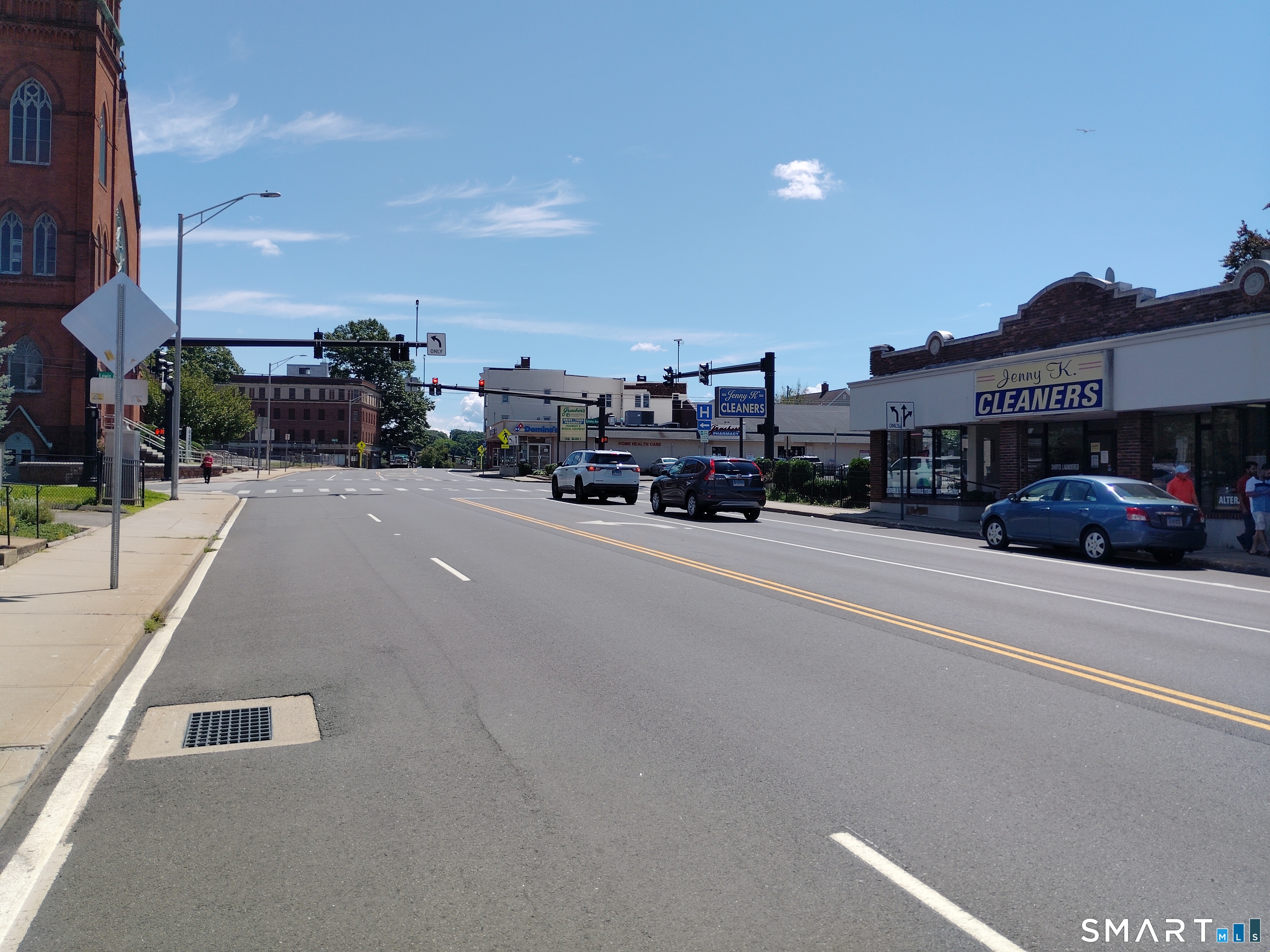 200 West Main Street photo 14
