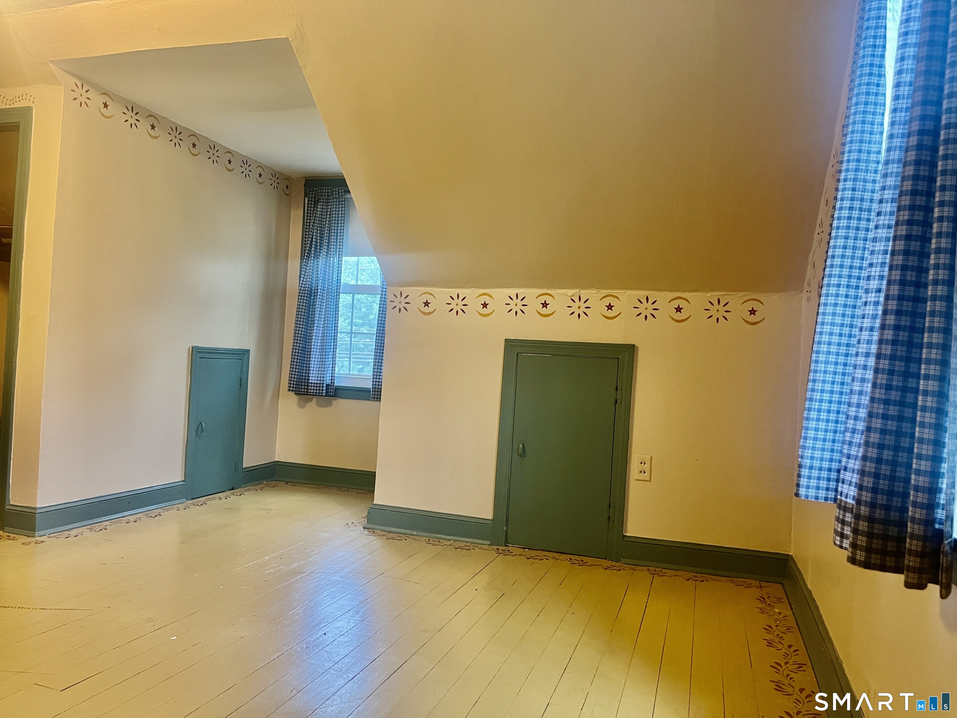 94 Park Avenue photo 26