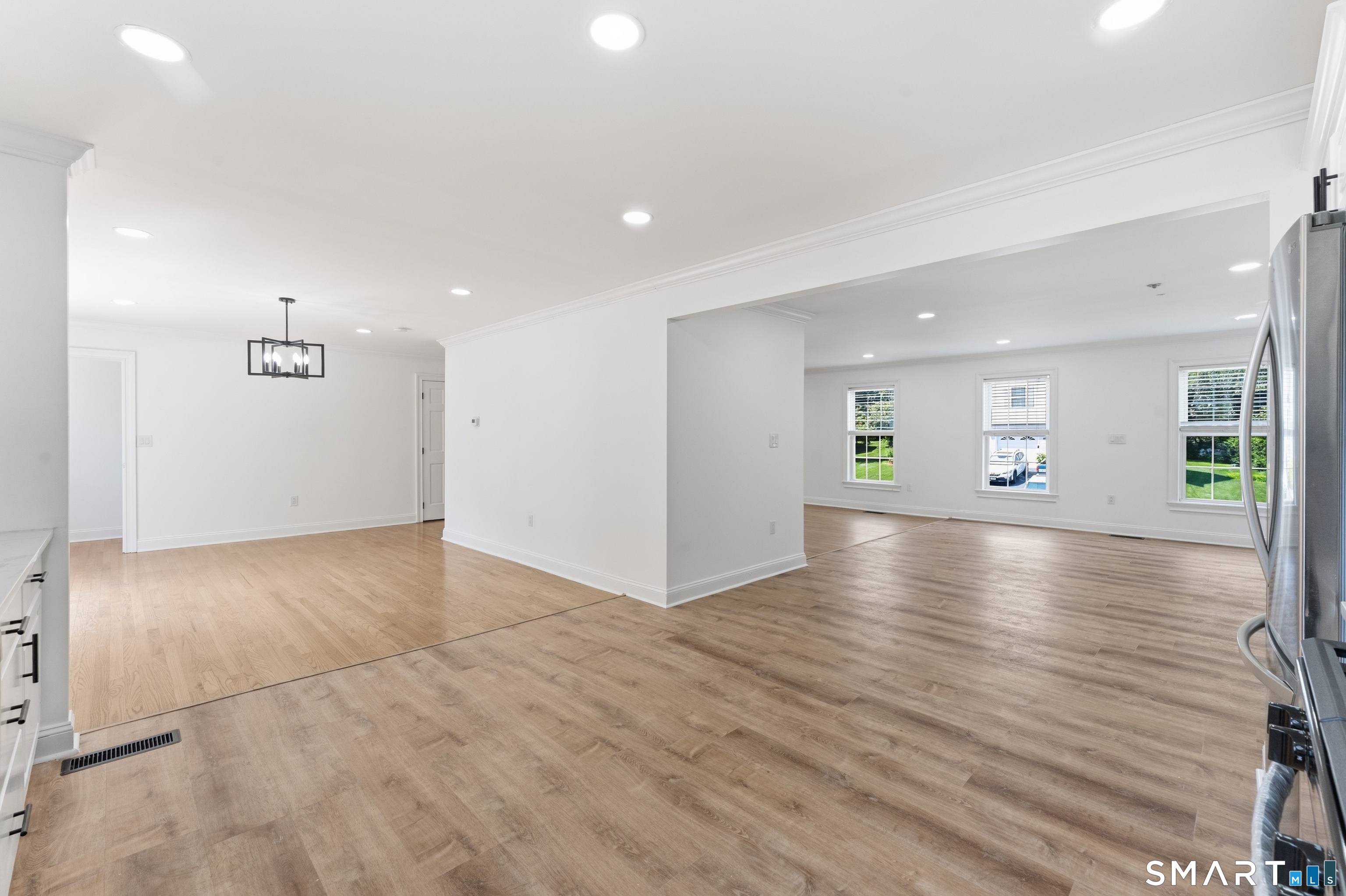 32 Marshall Avenue photo 25