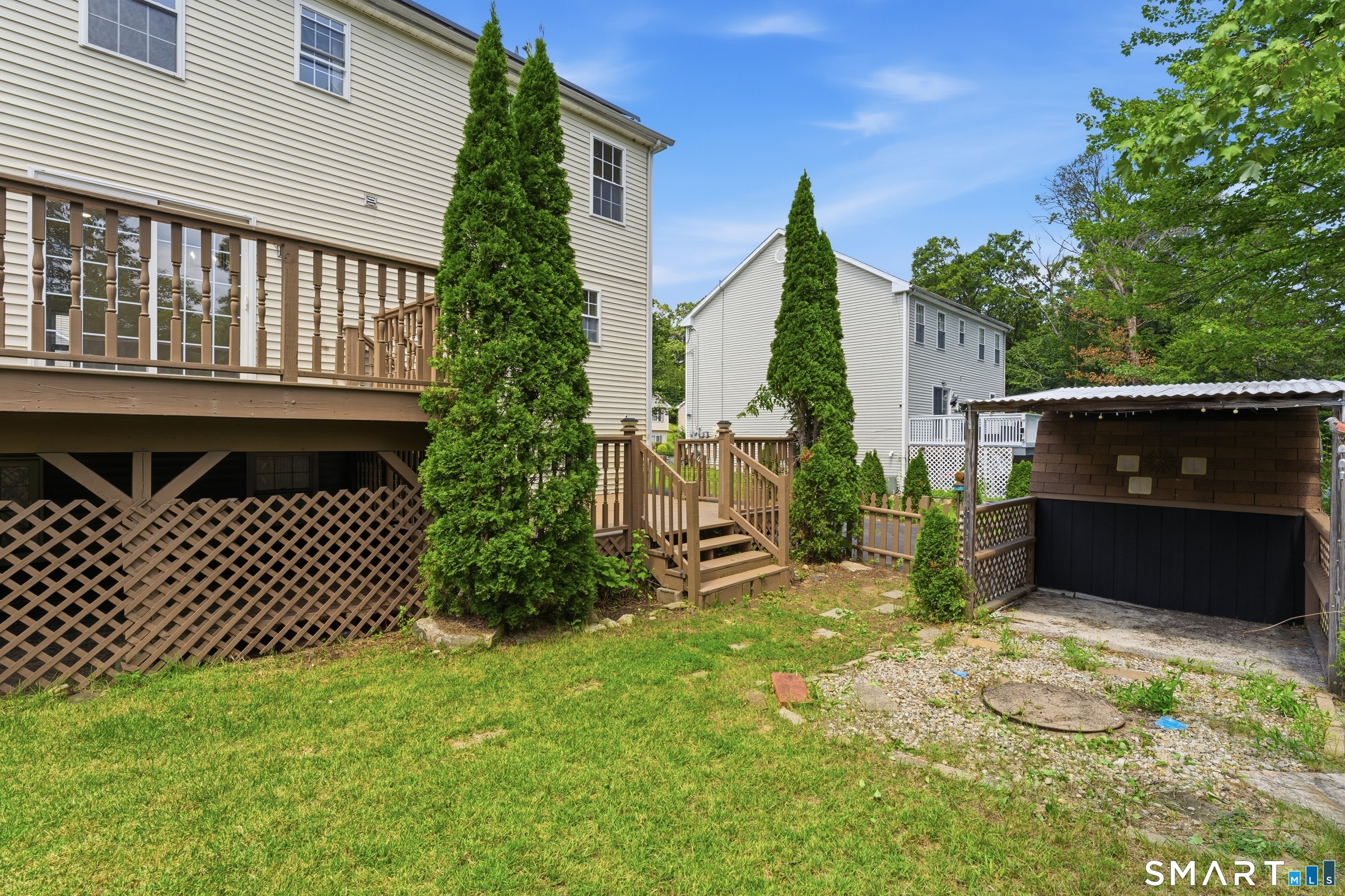 32 Marshall Avenue photo 32
