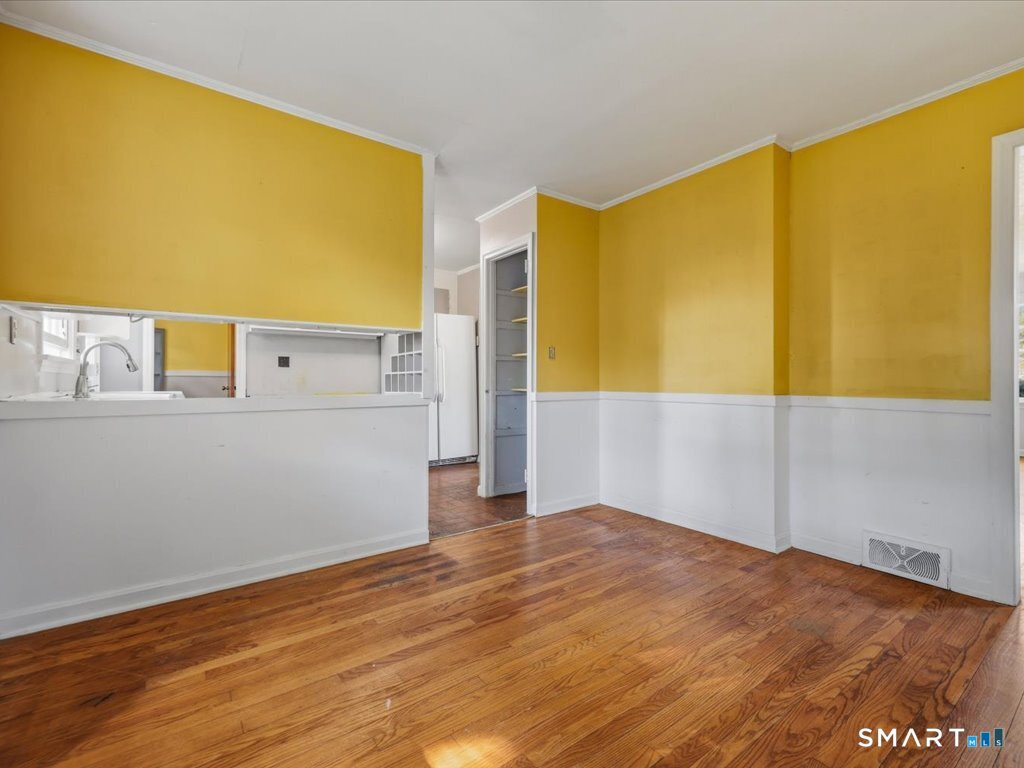 15 Third Avenue photo 16