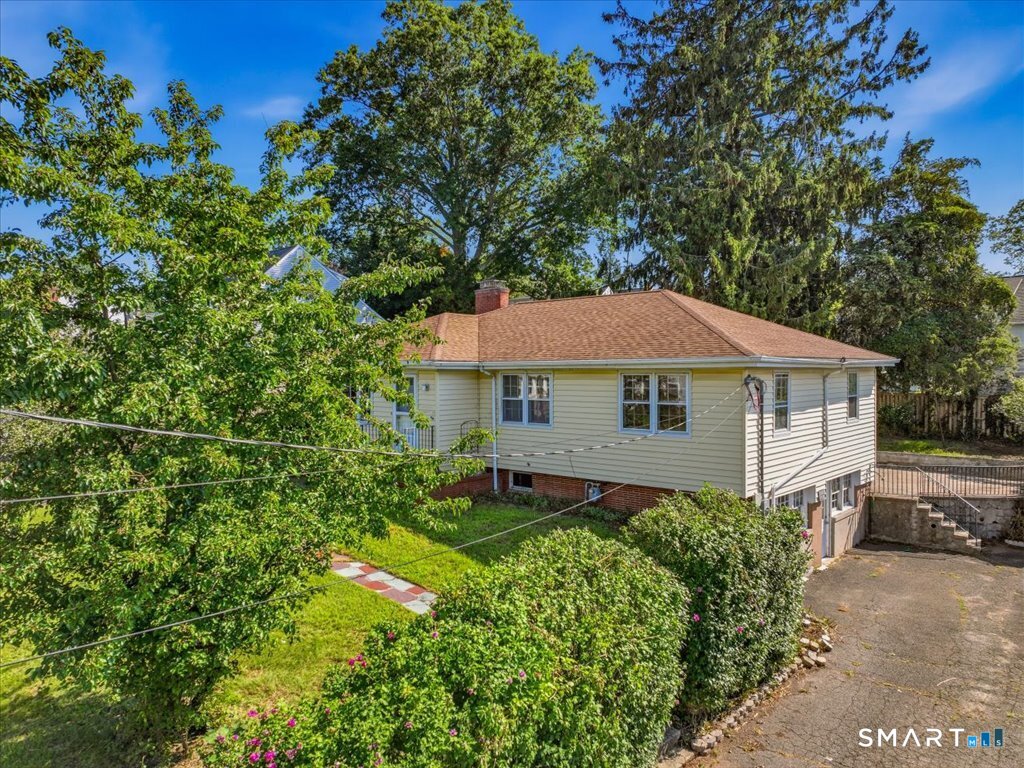 15 Third Avenue photo 38