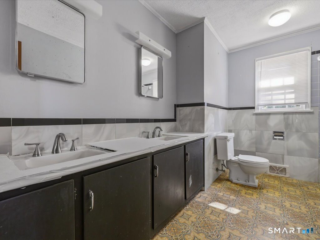 15 Third Avenue photo 23