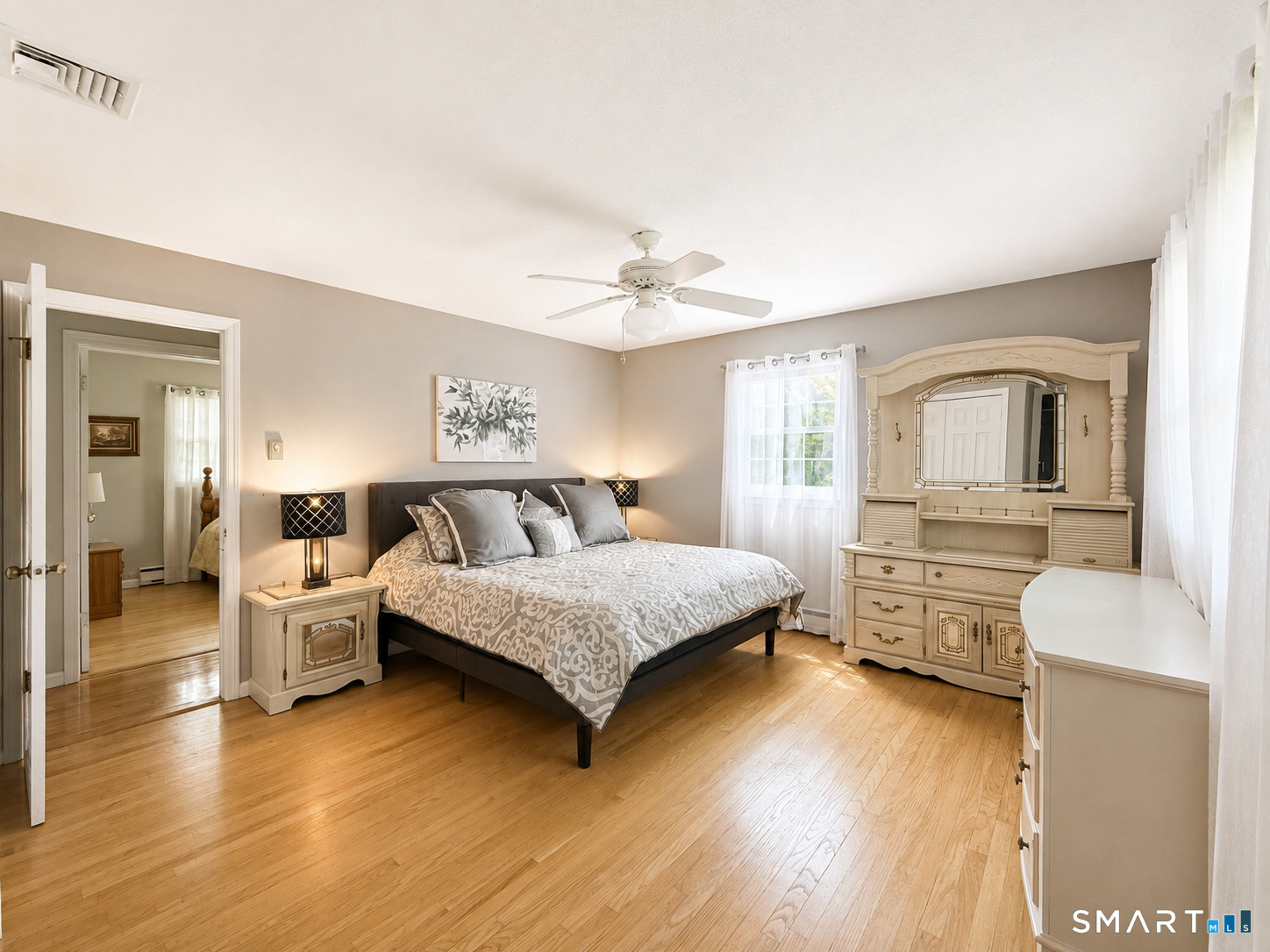 8 Pinewood Shores photo 12