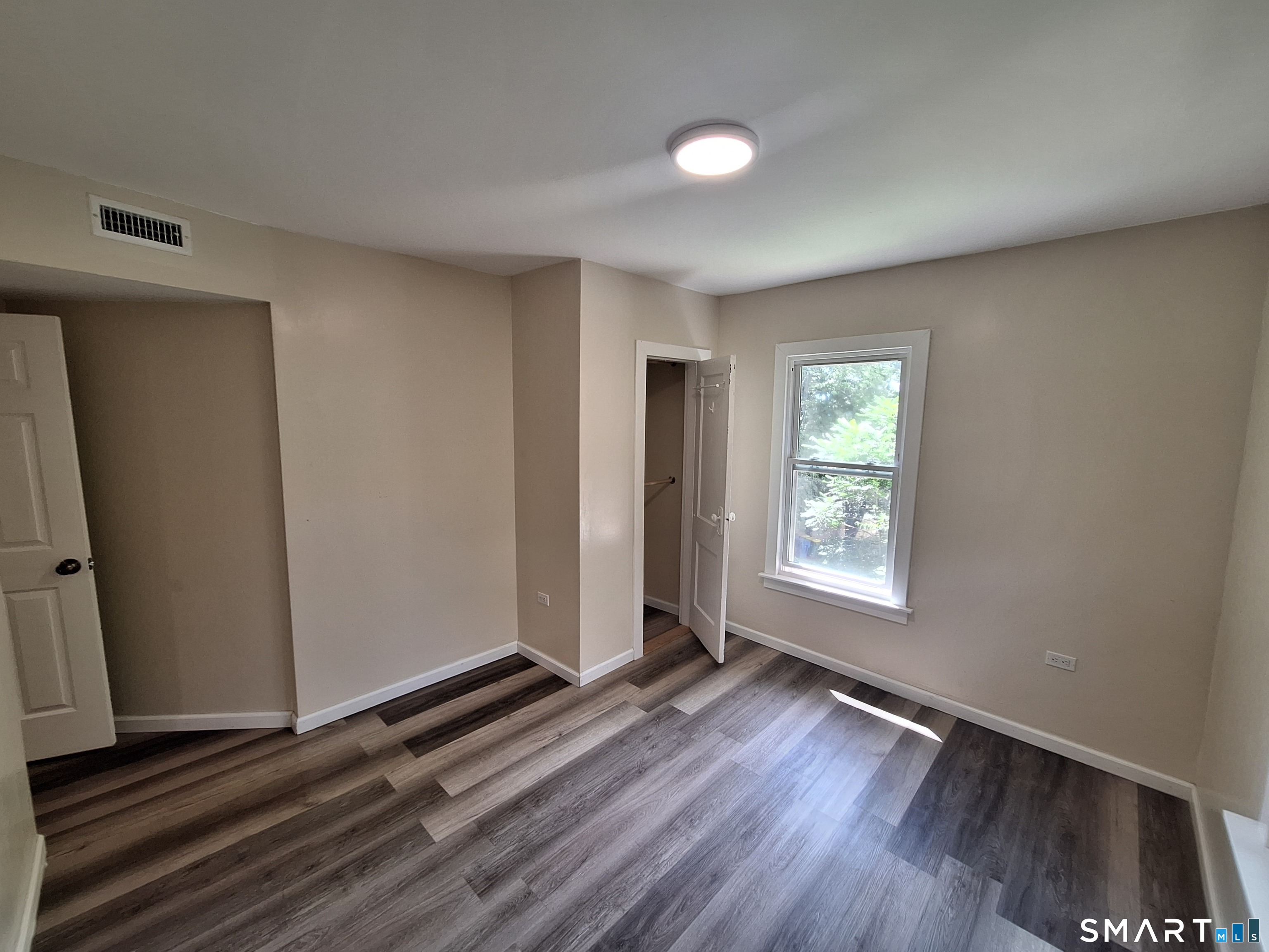 50 Ash Street photo 16