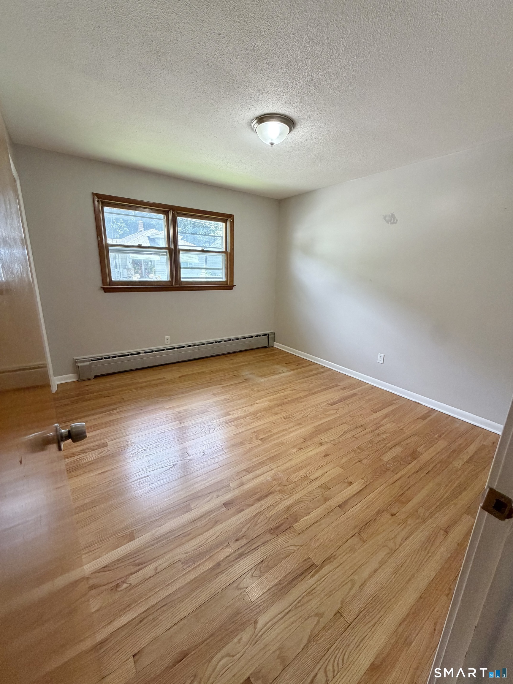 348 Oak Street photo 30