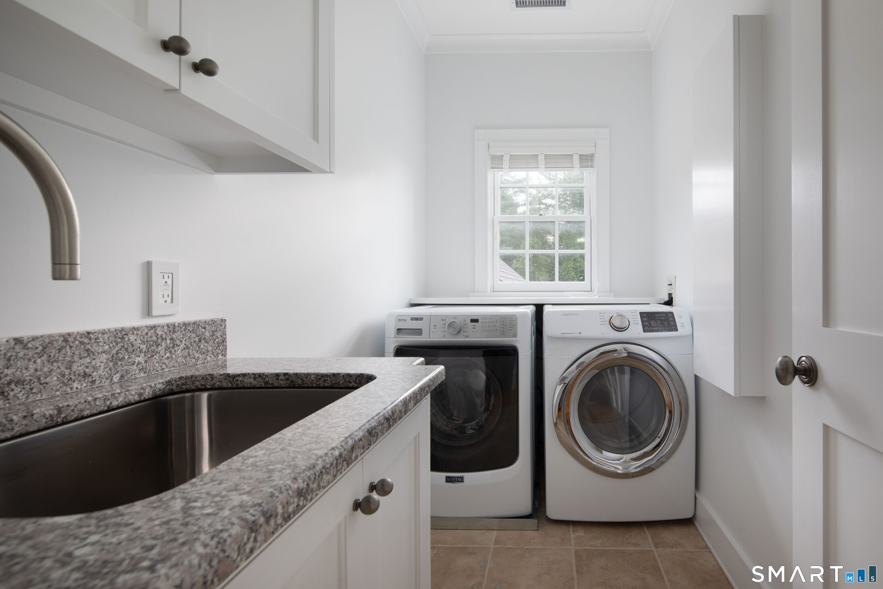 63 Belden Street photo 30