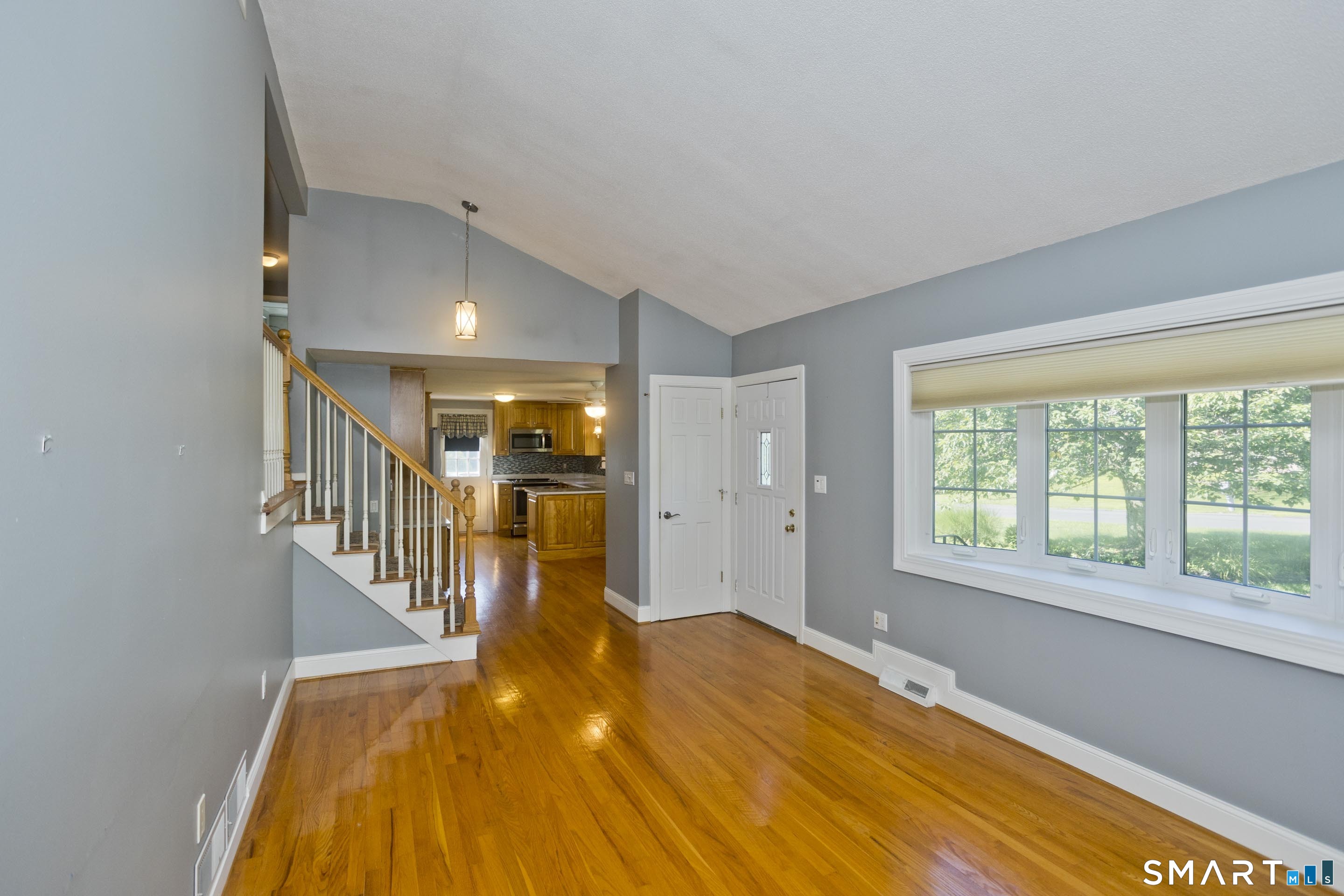 30 Kanter Drive photo 15