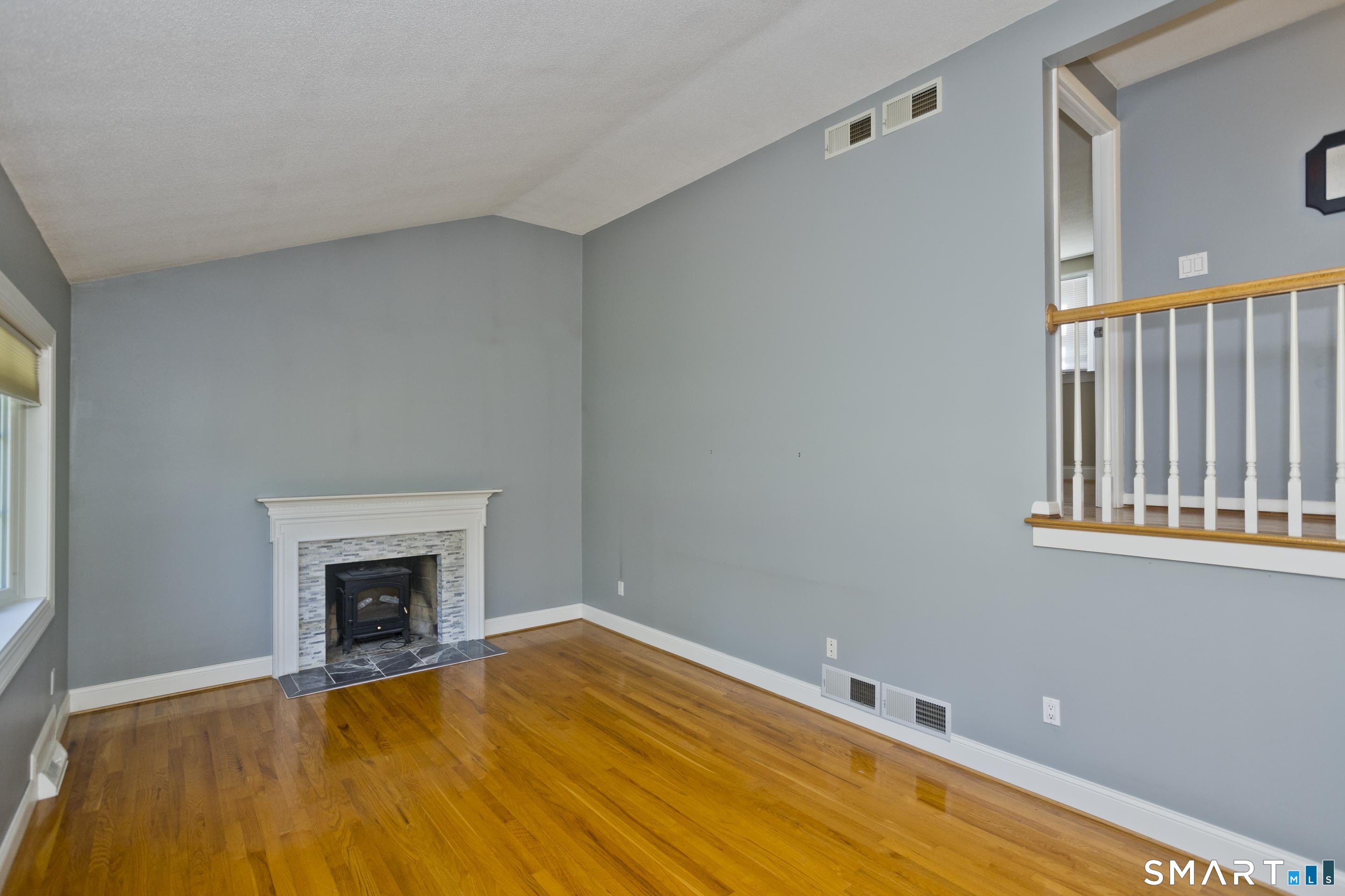30 Kanter Drive photo 12