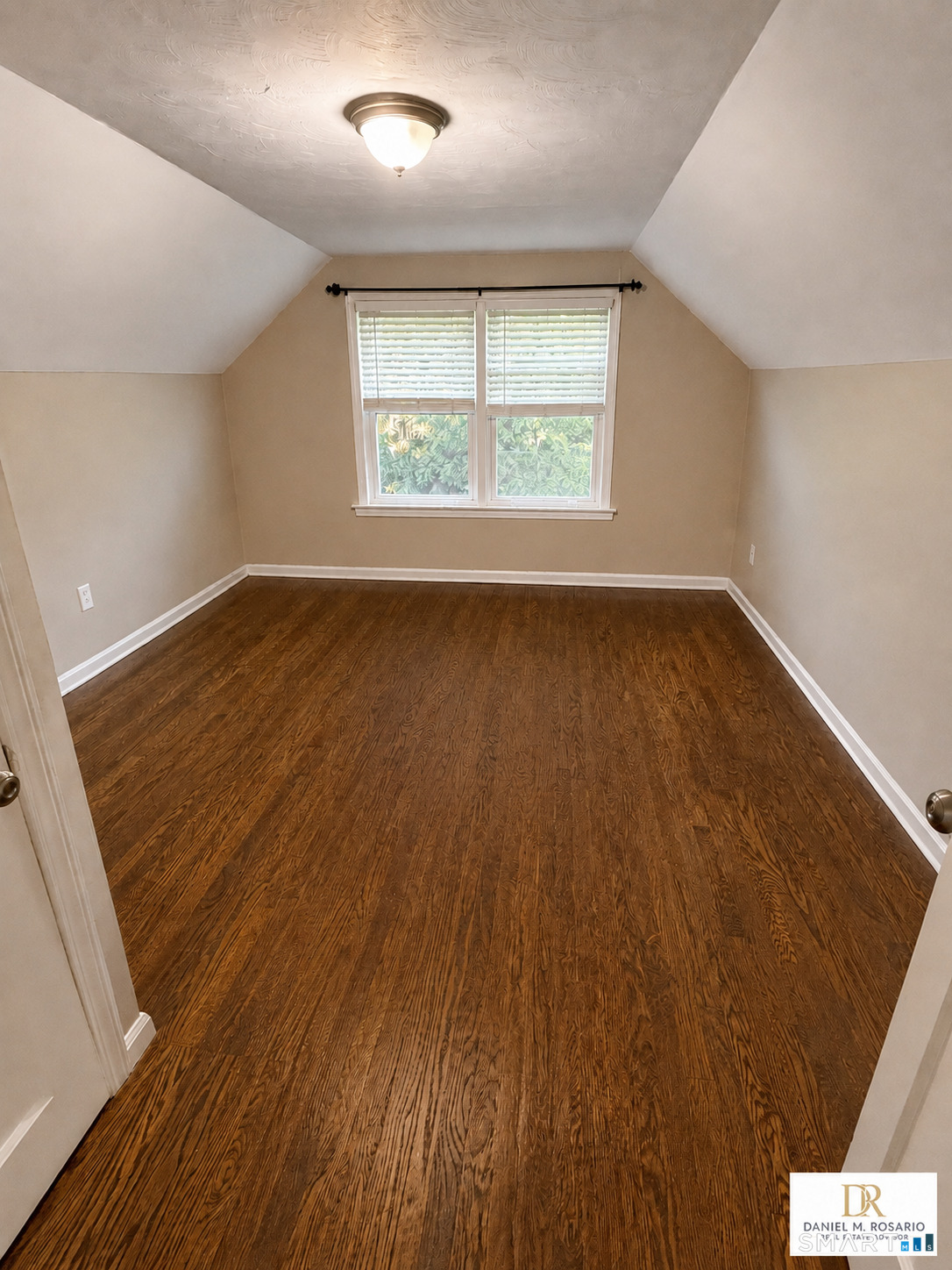 116 Vance Street photo 12