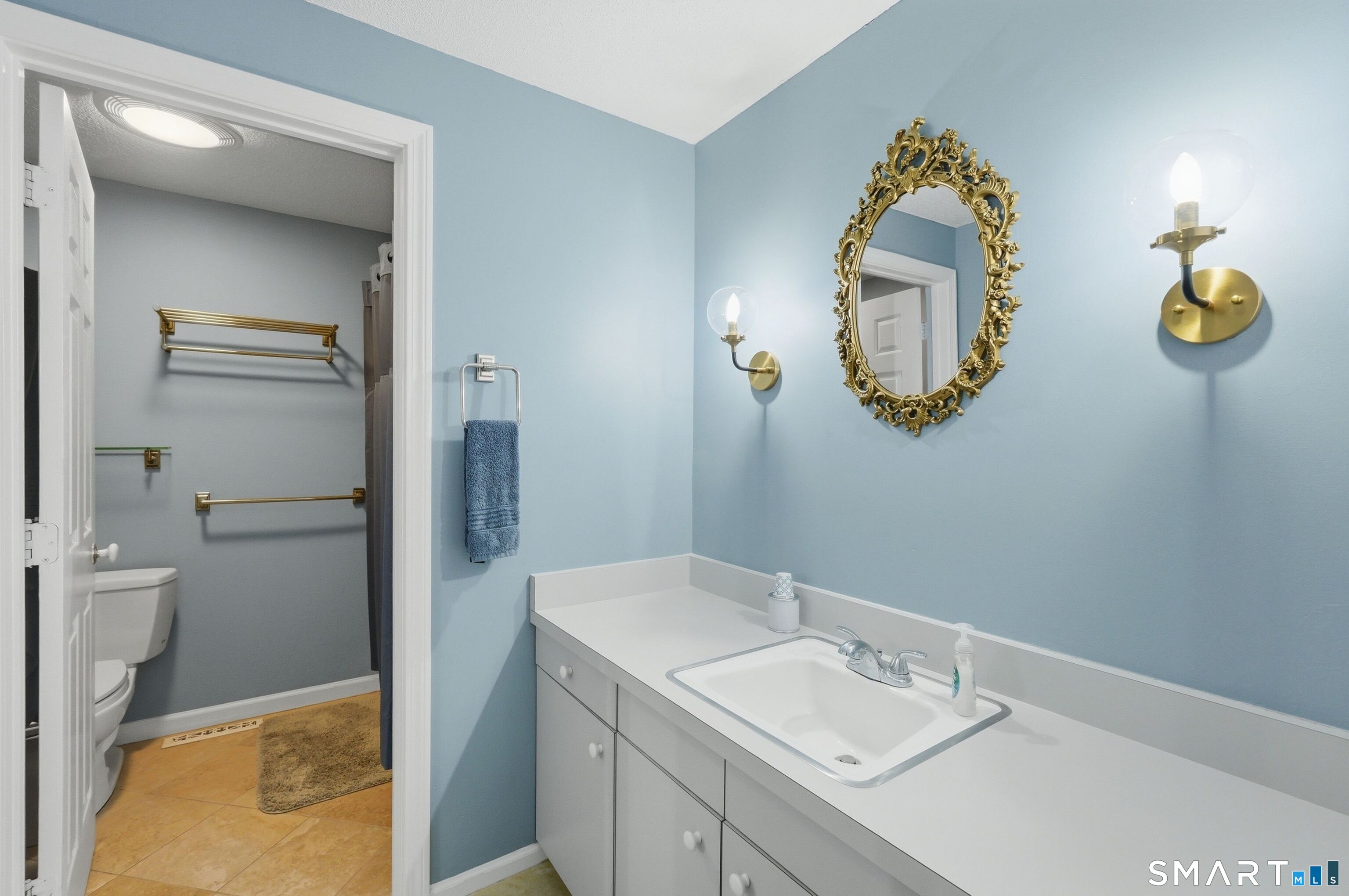 213 Metacomet Drive Unit #213 photo 17