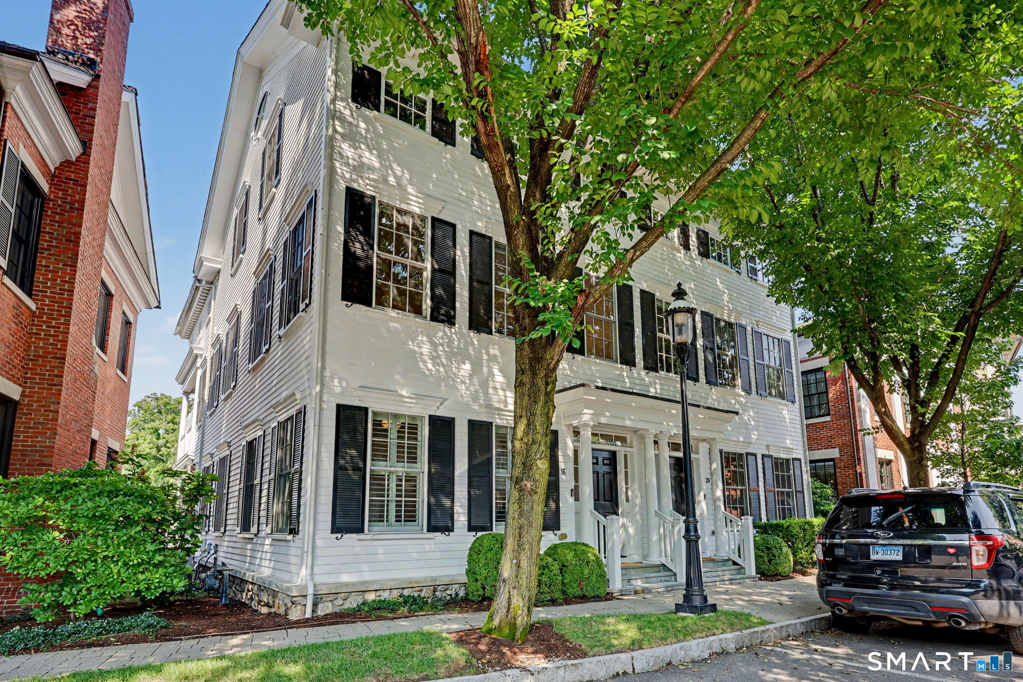 16 Elmwood Drive Unit #16