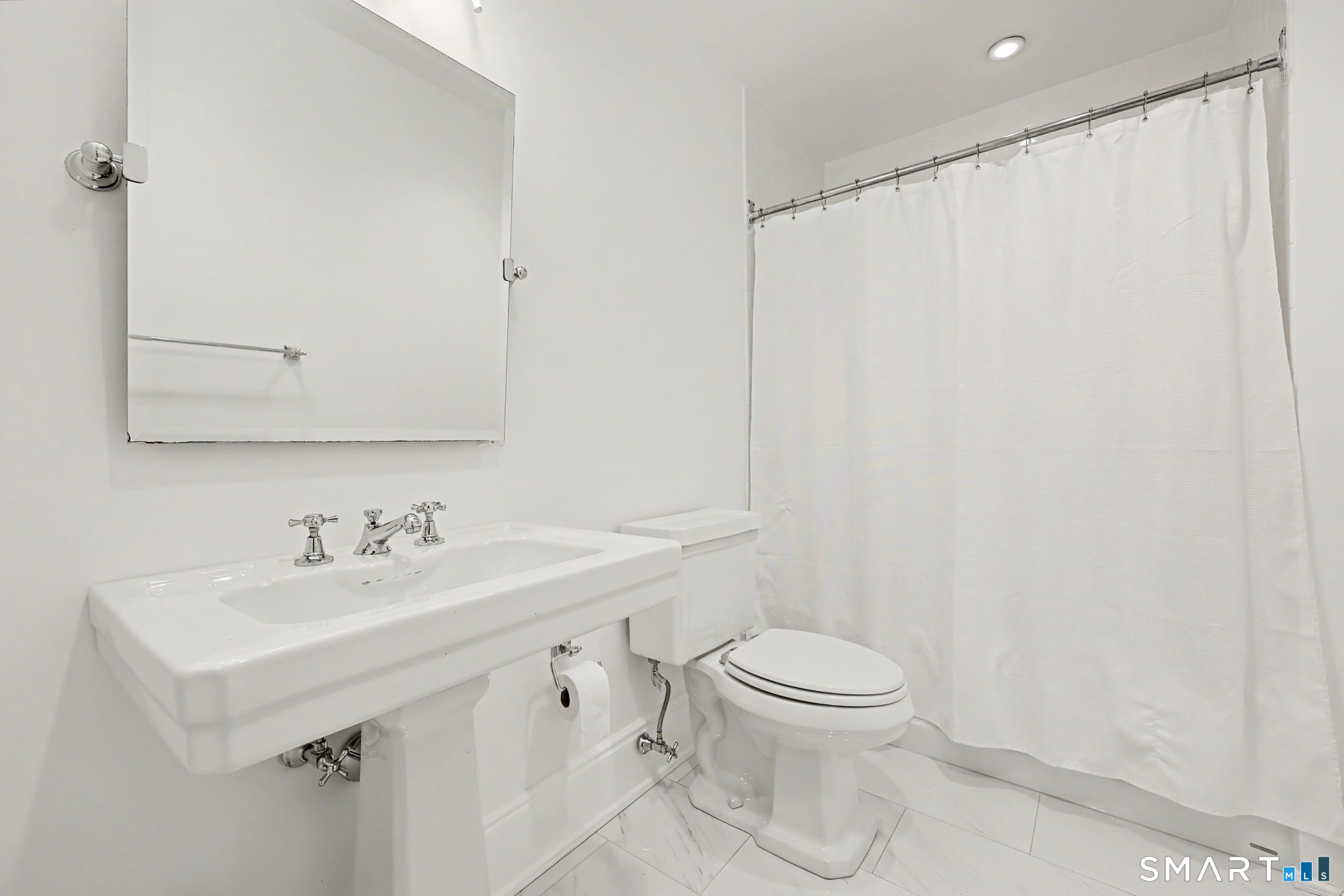 16 Elmwood Drive Unit #16 photo 9