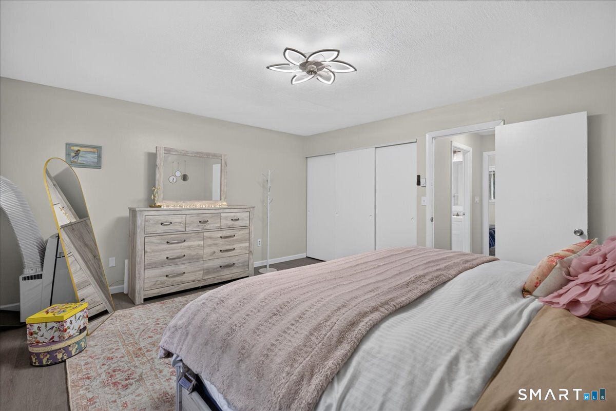 1141 Waterbury Road photo 17